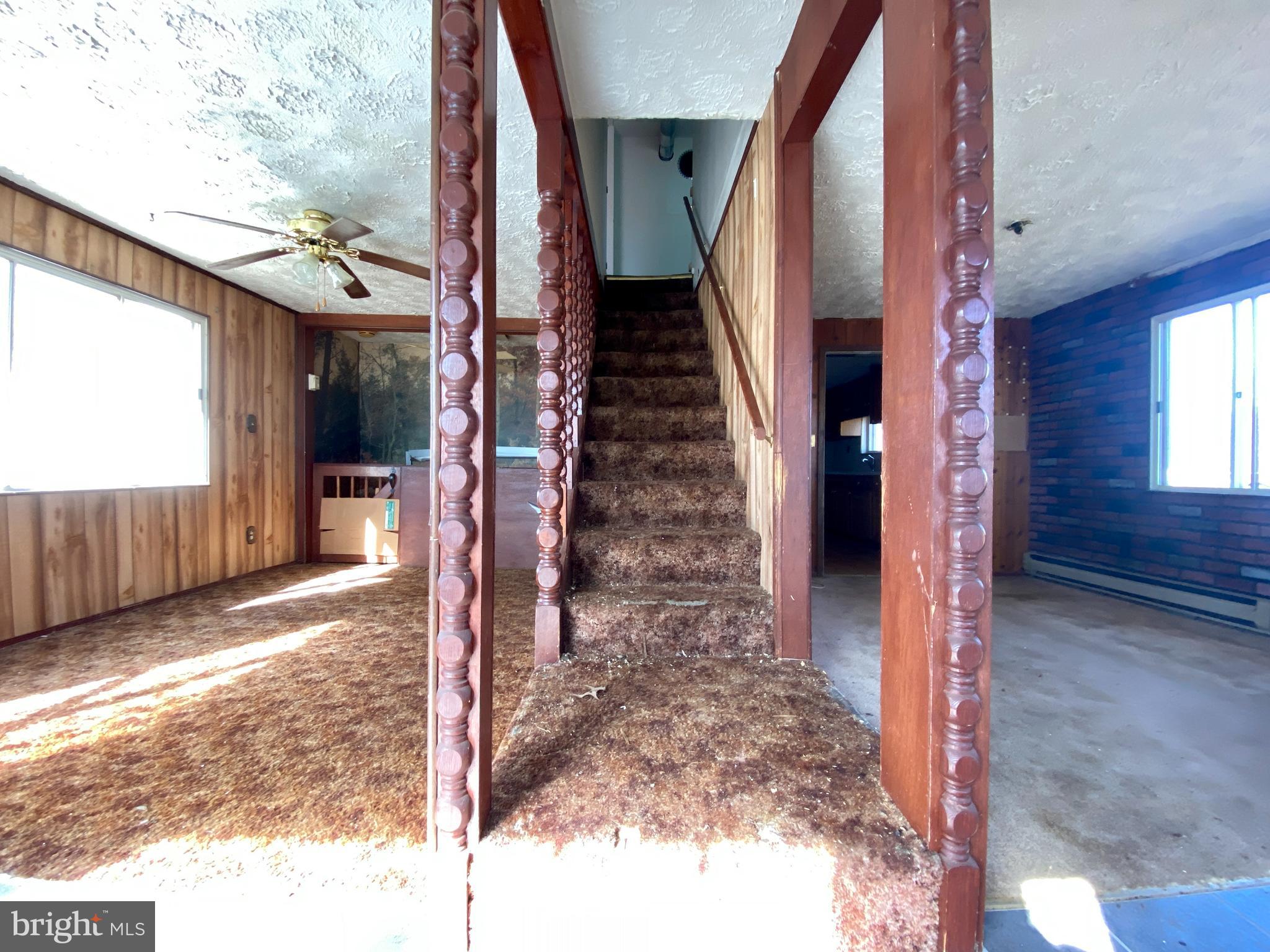 UPPER MAGOTHY BEACH - Residential