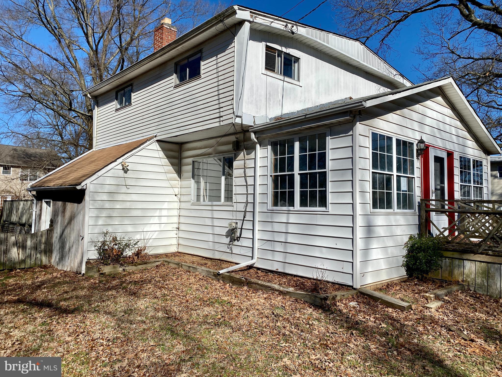 UPPER MAGOTHY BEACH - Residential
