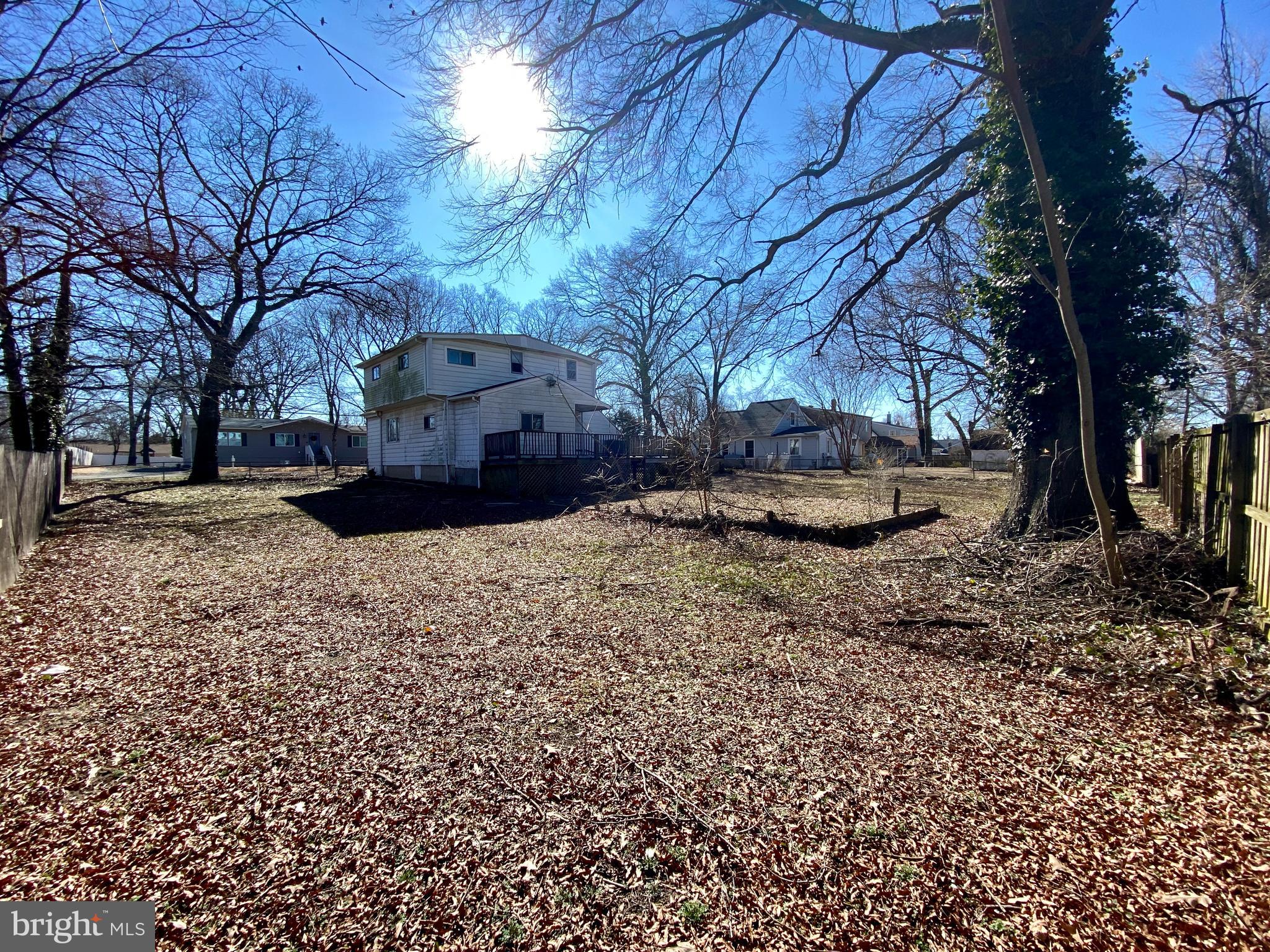 UPPER MAGOTHY BEACH - Residential