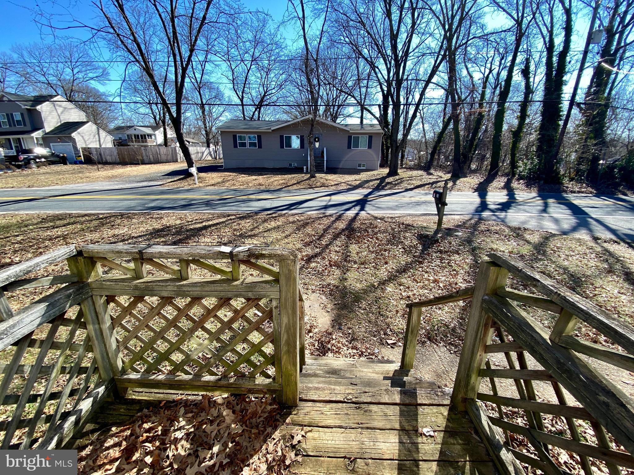 UPPER MAGOTHY BEACH - Residential