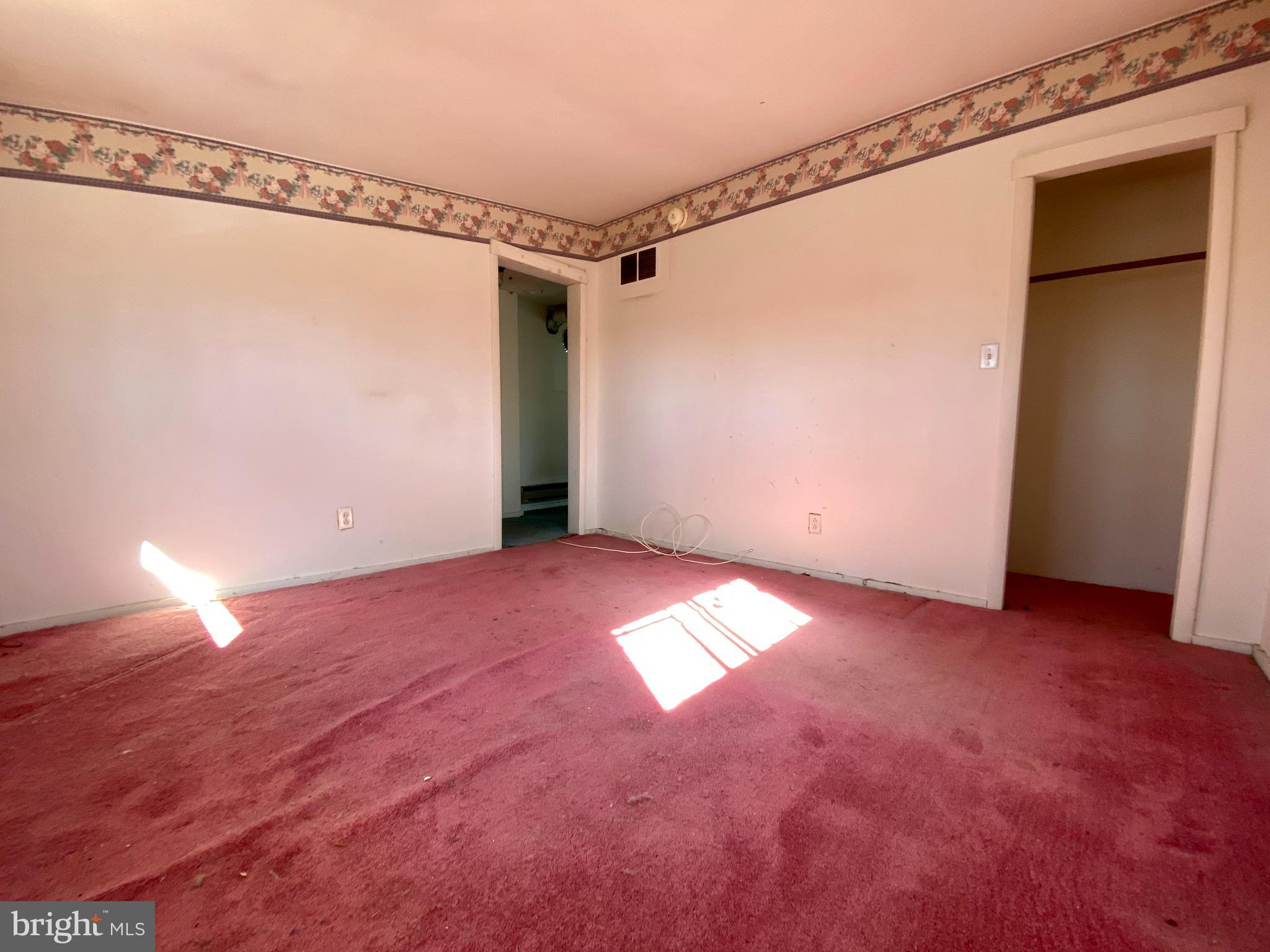 UPPER MAGOTHY BEACH - Residential