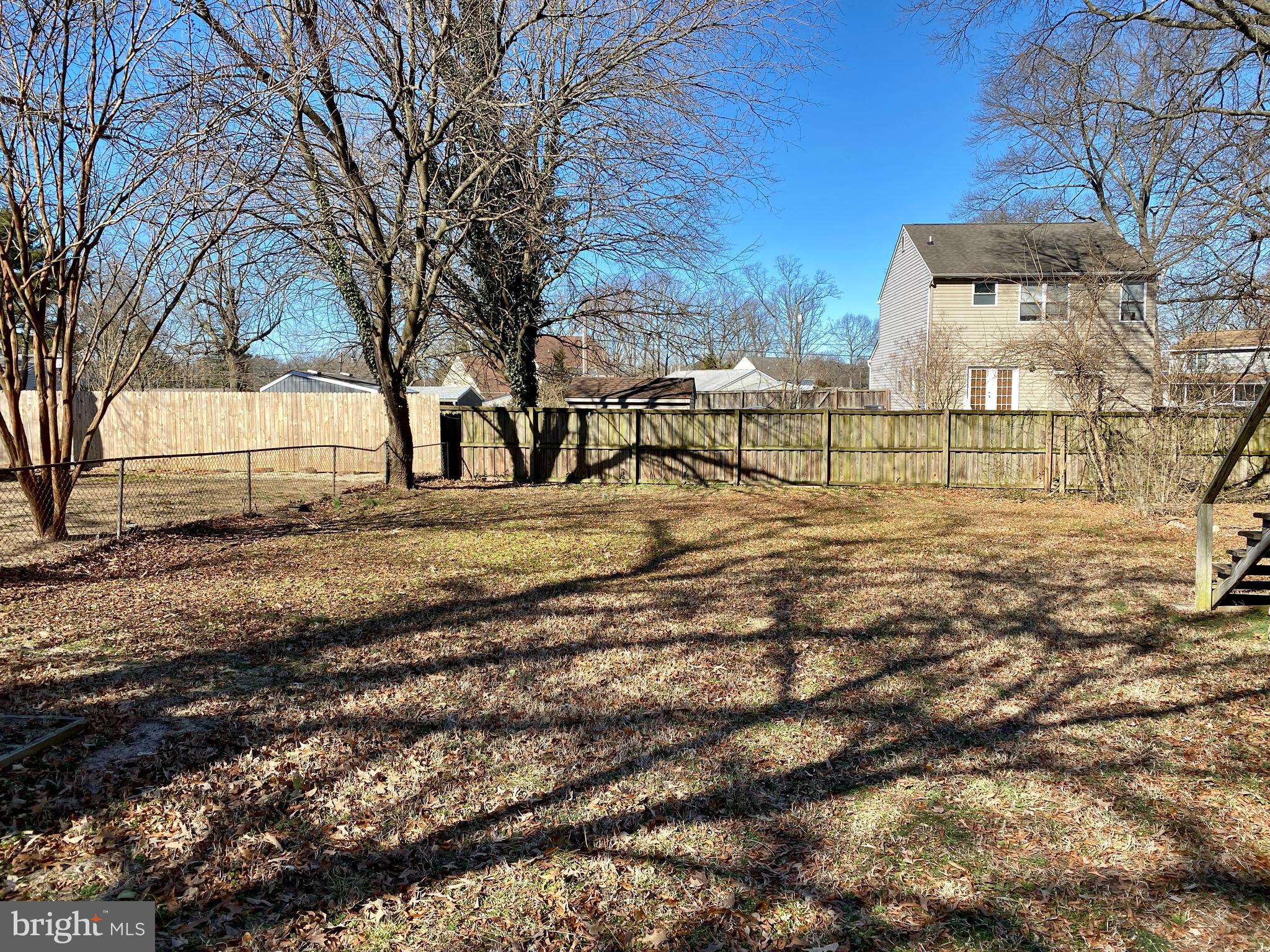 UPPER MAGOTHY BEACH - Residential