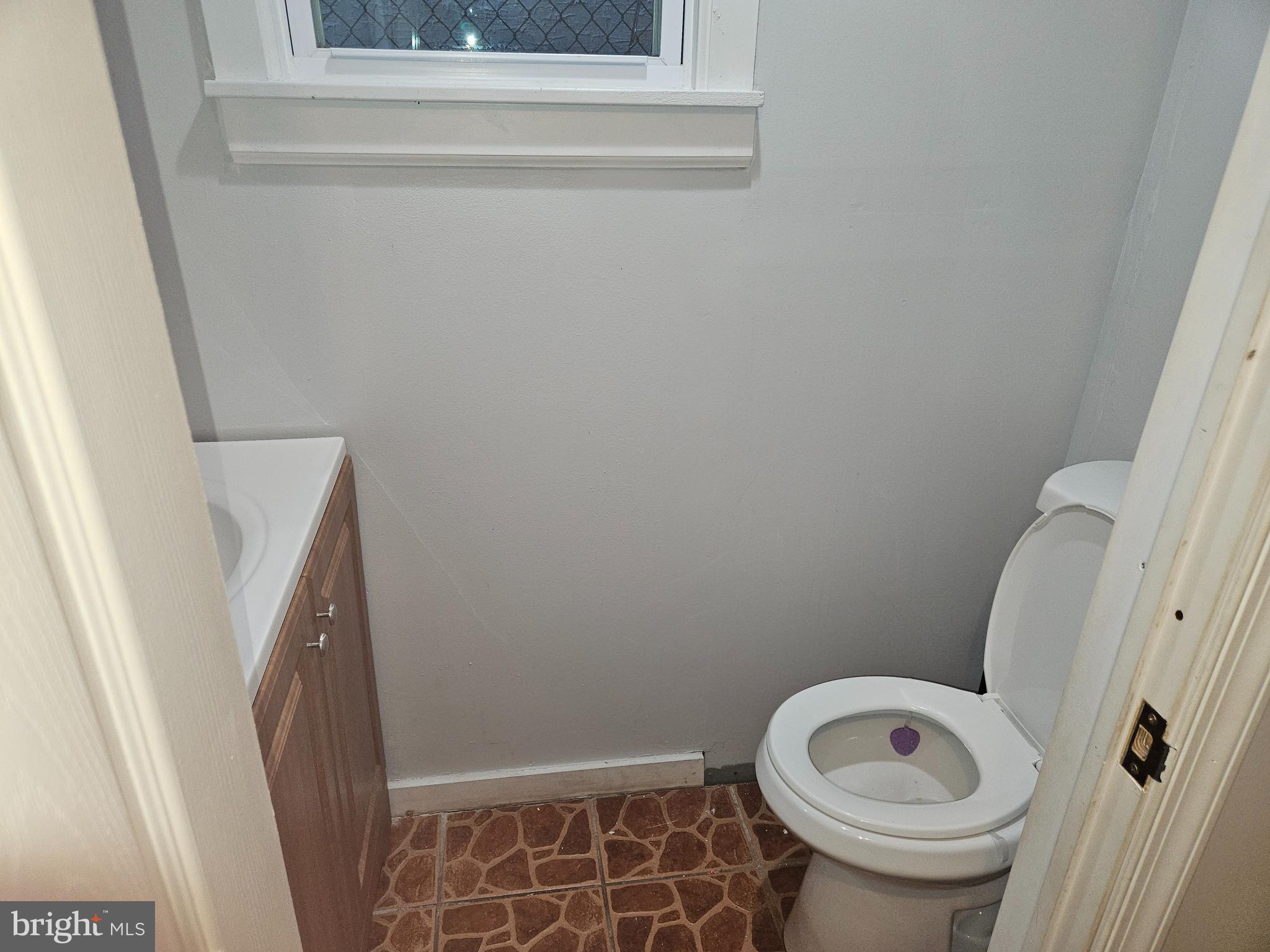 KENSINGTON - Residential