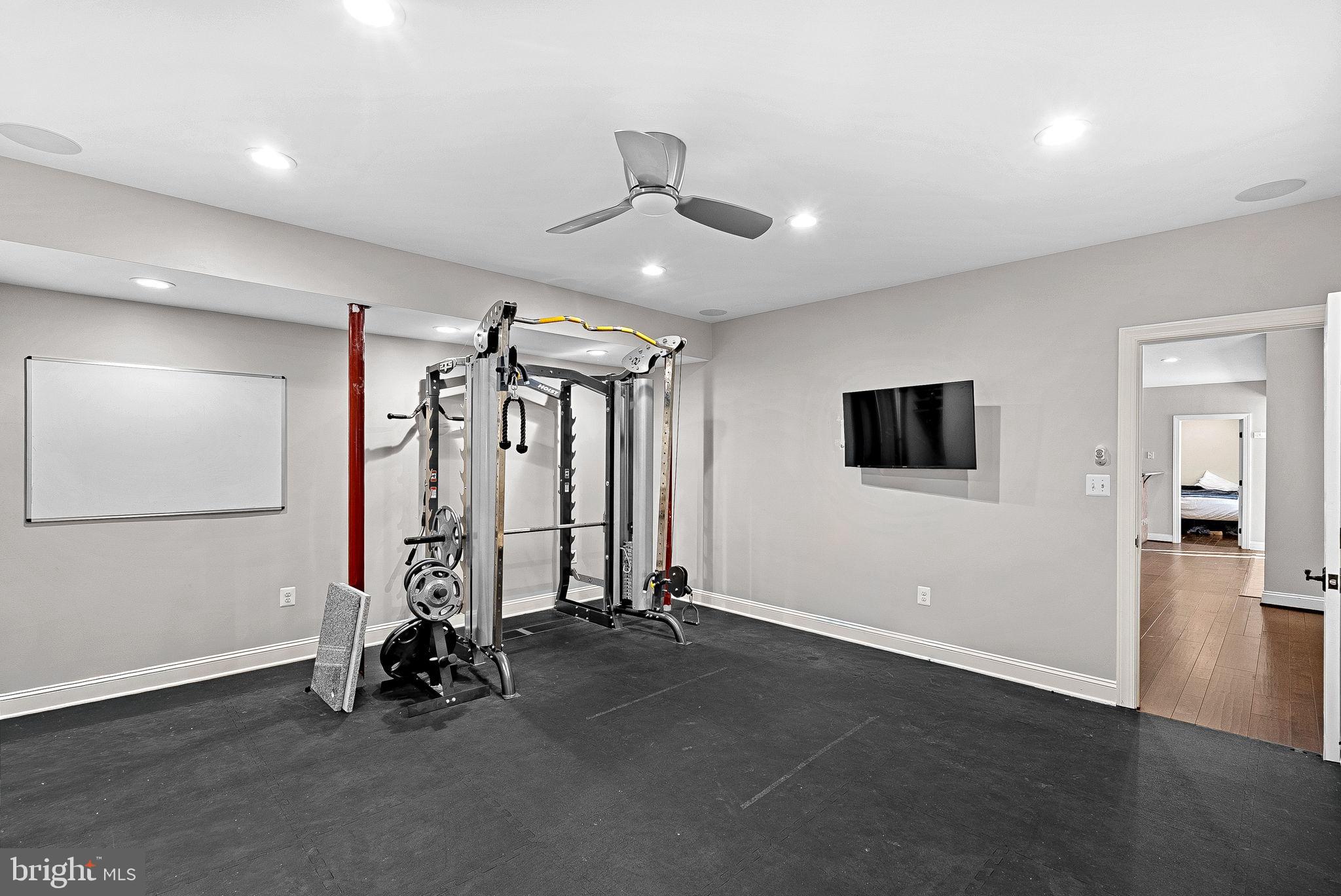 RONDELAY - Residential Lease