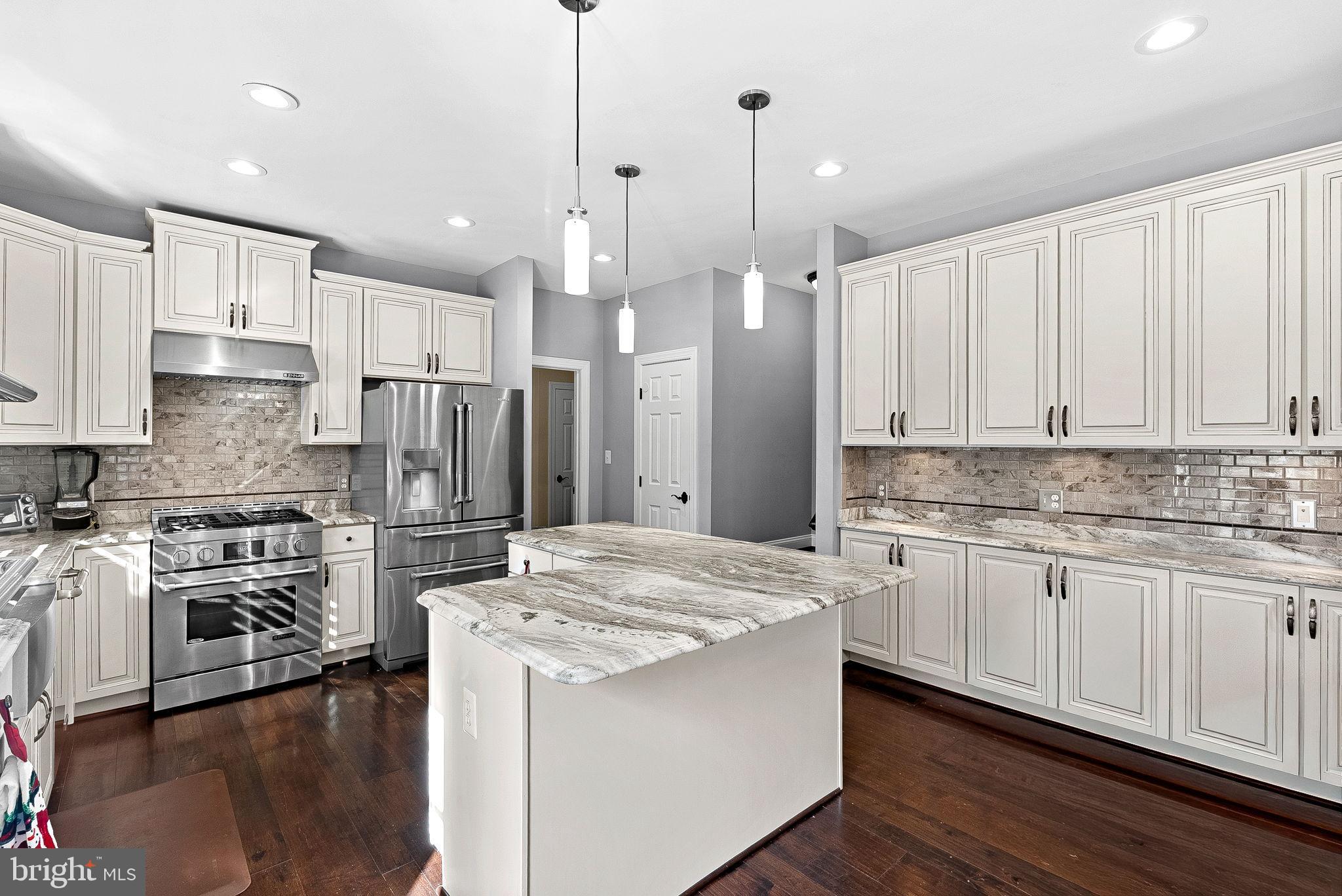 RONDELAY - Residential Lease