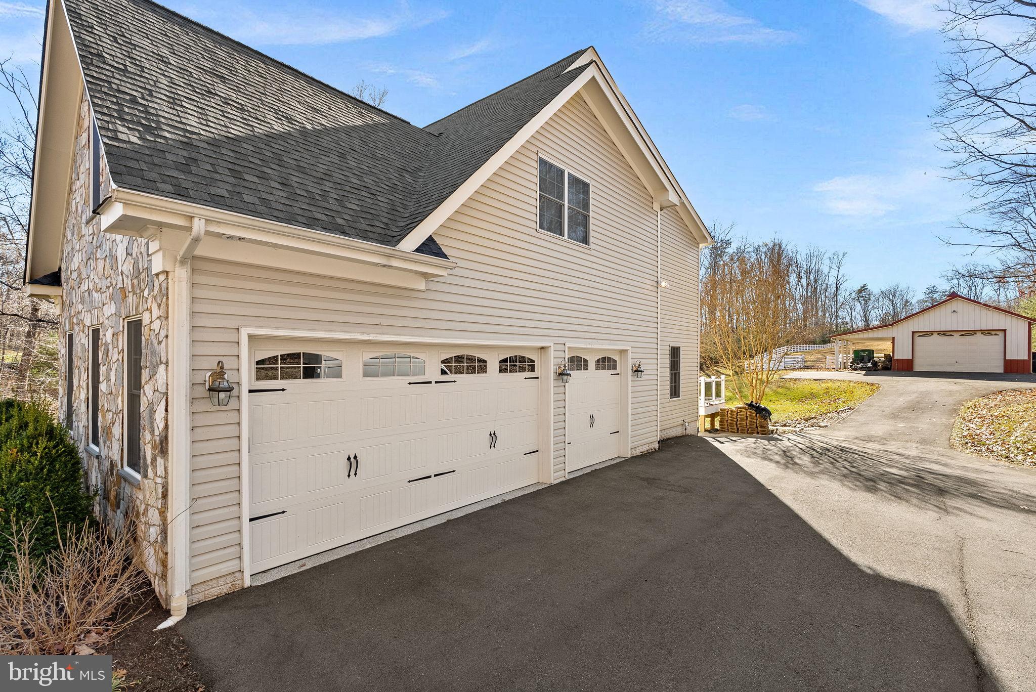 RONDELAY - Residential Lease