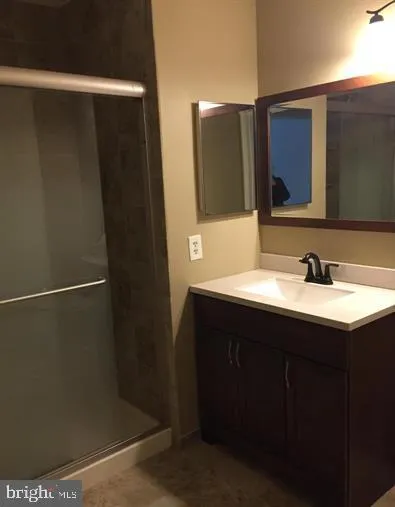 Hamilton, New Jersey 08619, United States, 2 Bedrooms Bedrooms, ,2 BathroomsBathrooms,Residential,Active,10131