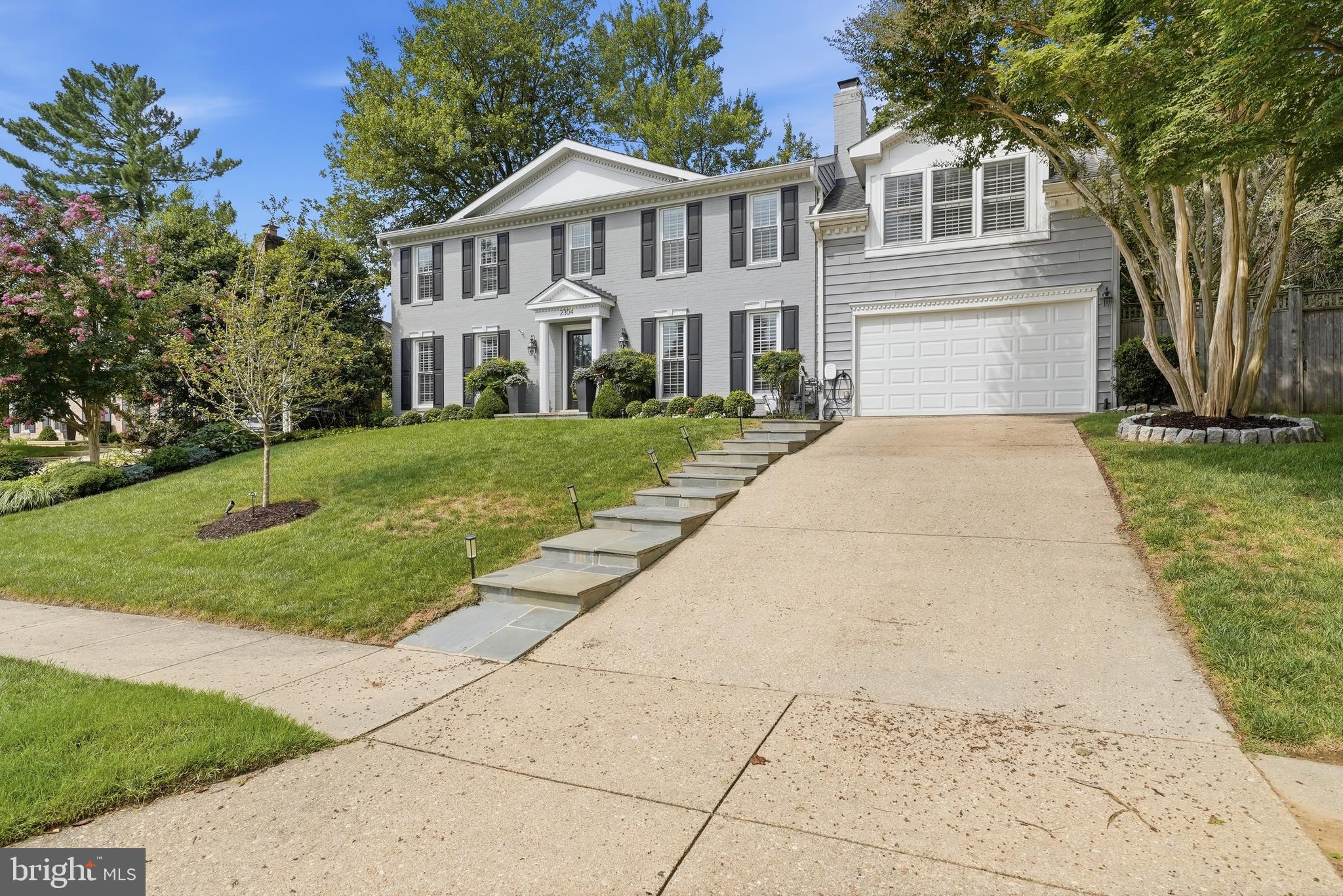 2304 LOCUST RIDGE COURT