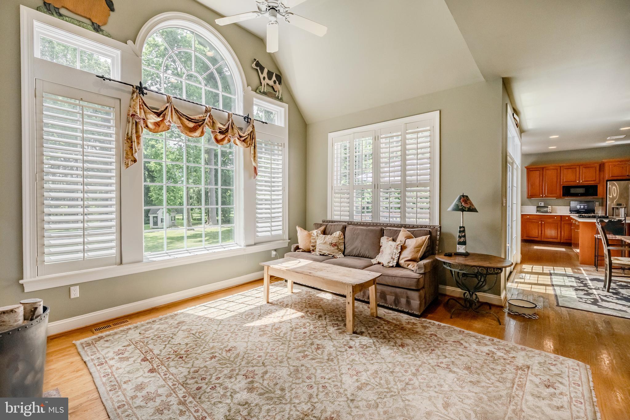 BUTTONWOOD FARMS - Residential