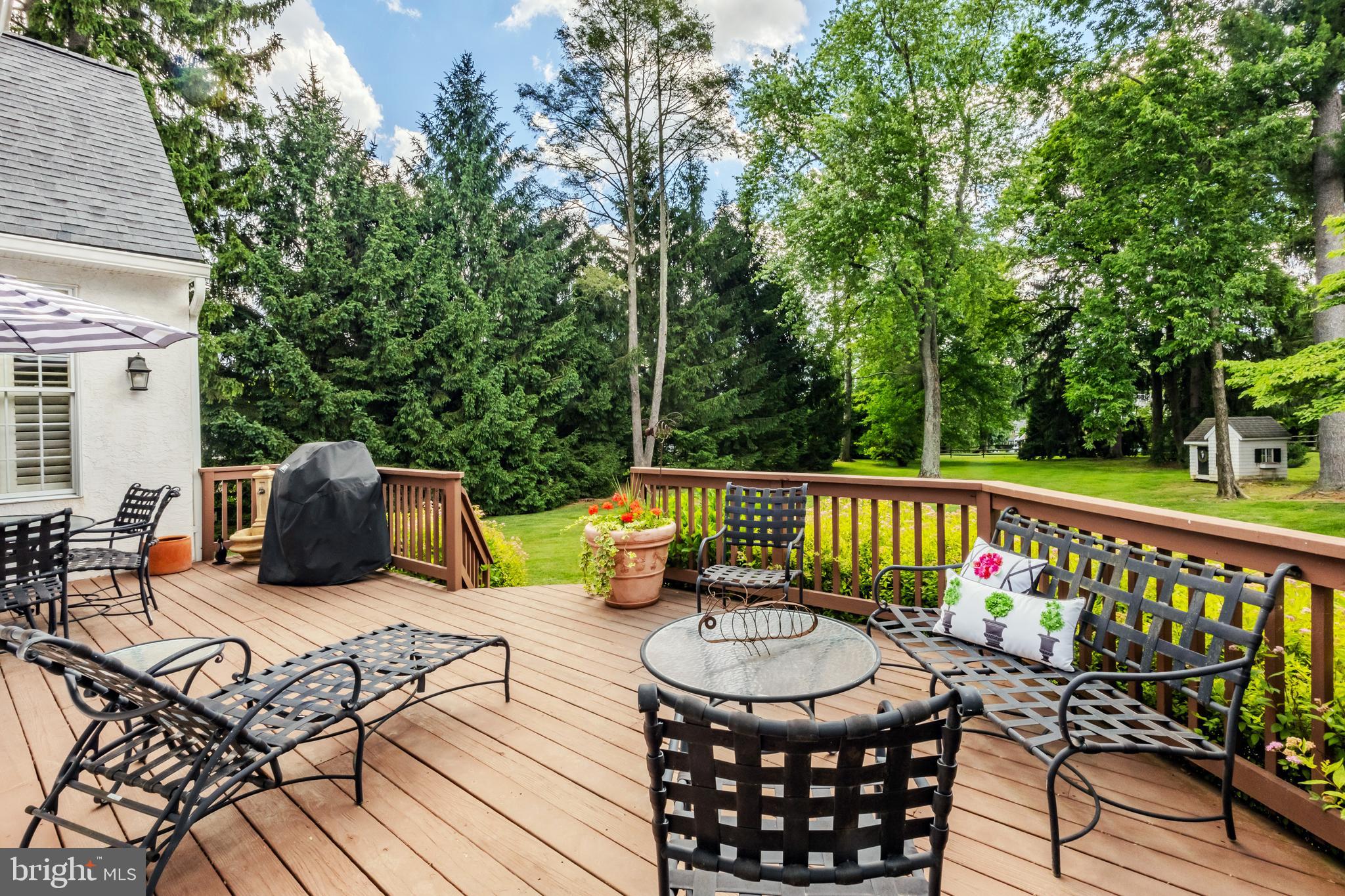 BUTTONWOOD FARMS - Residential