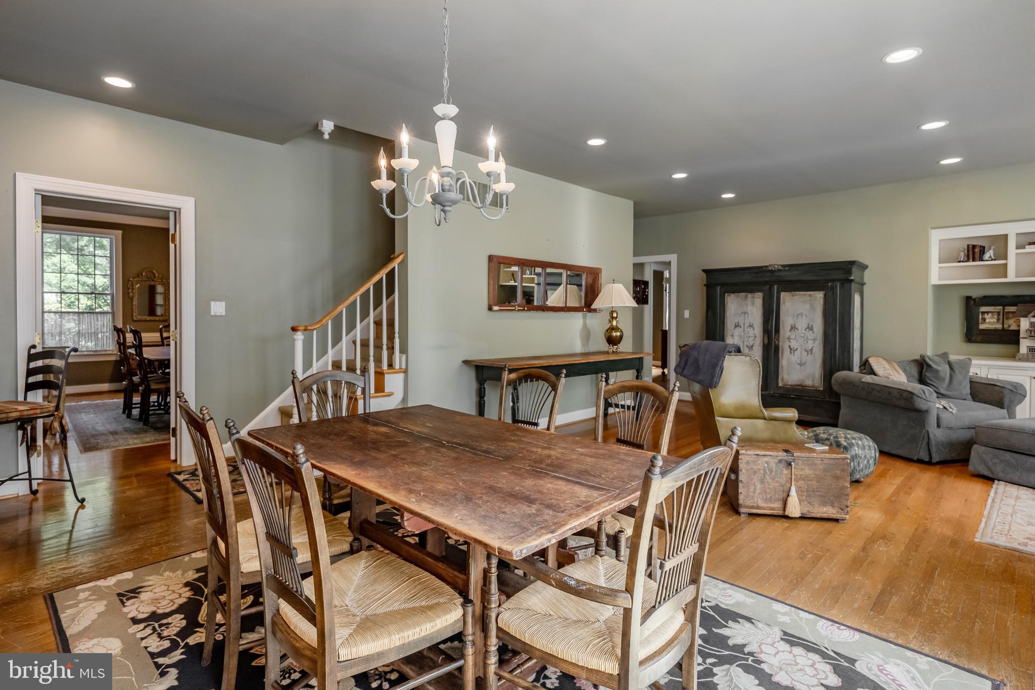 BUTTONWOOD FARMS - Residential