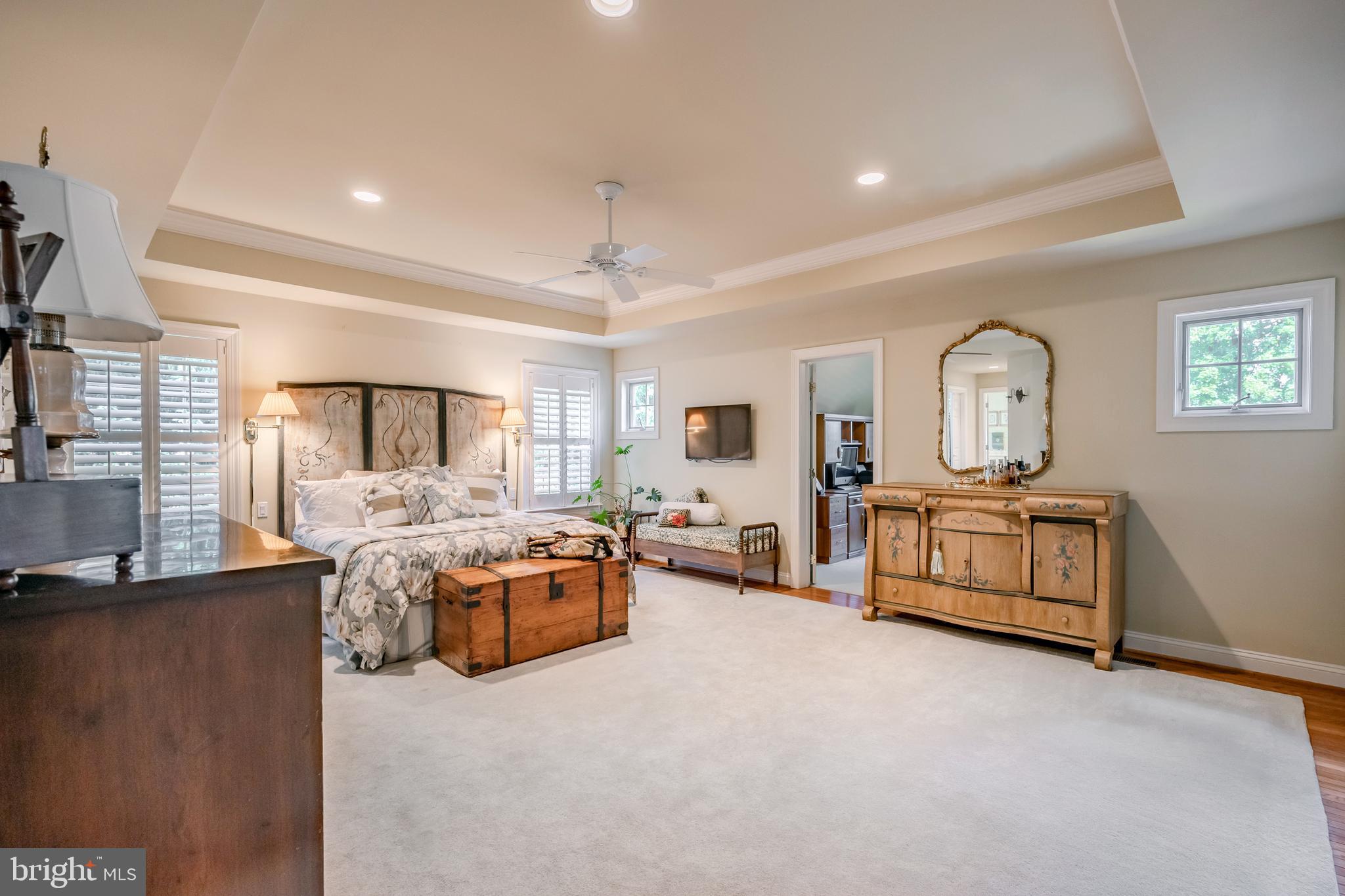 BUTTONWOOD FARMS - Residential