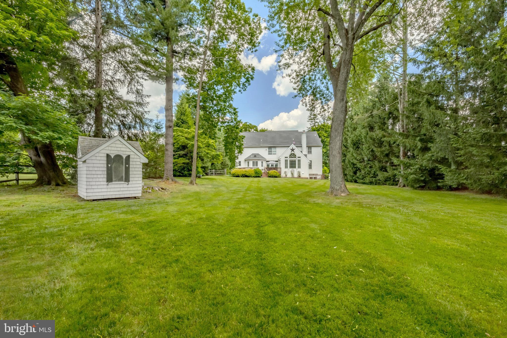 BUTTONWOOD FARMS - Residential