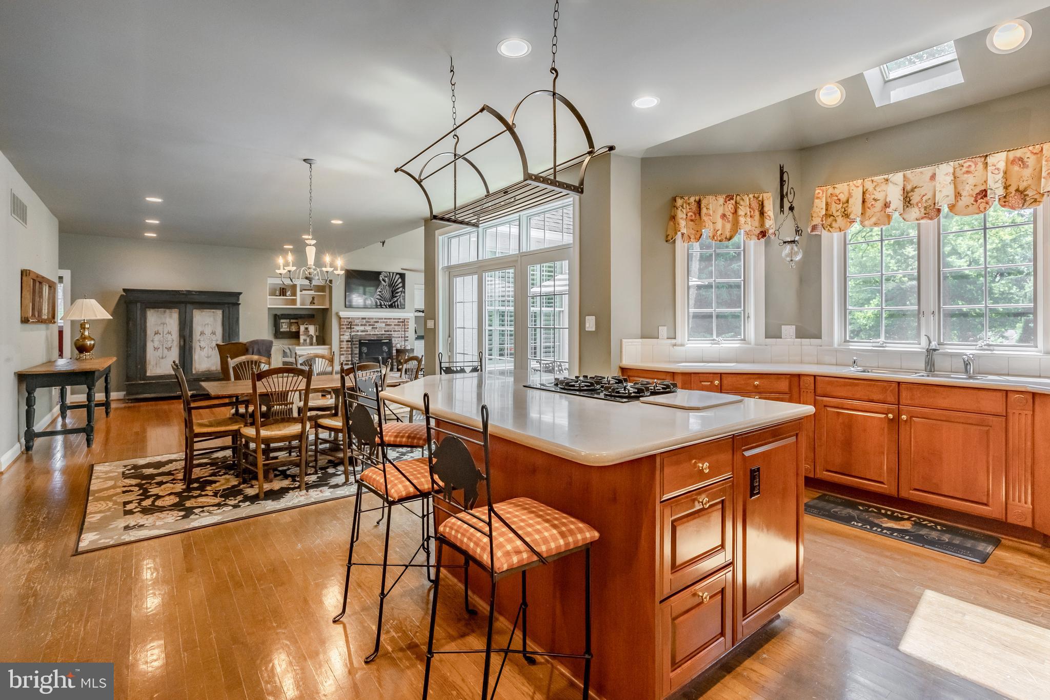 BUTTONWOOD FARMS - Residential