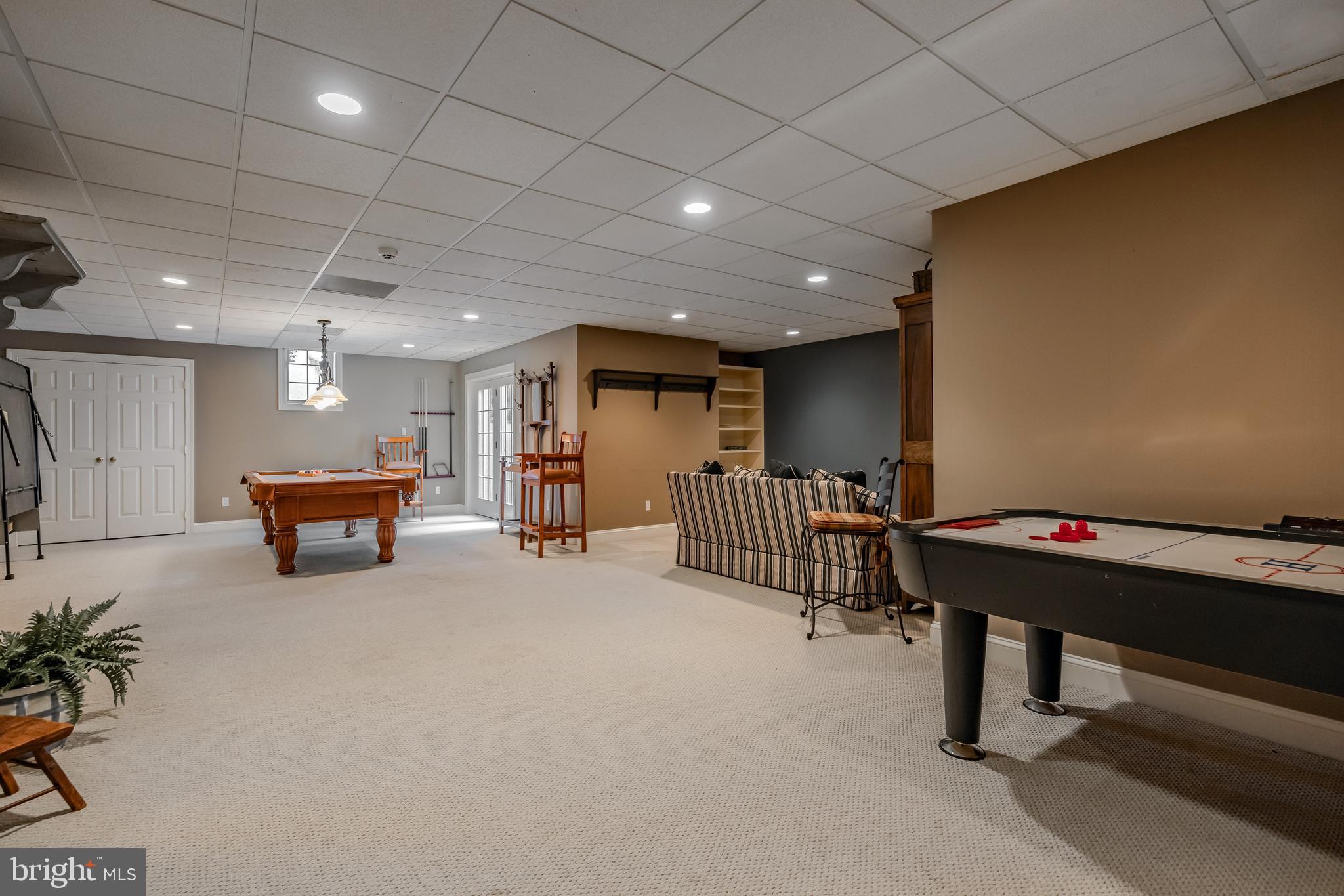 BUTTONWOOD FARMS - Residential