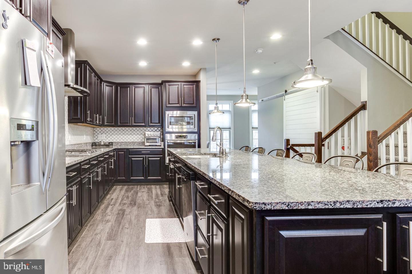 HAWTHORNES GRANT AT BRO - Residential Lease