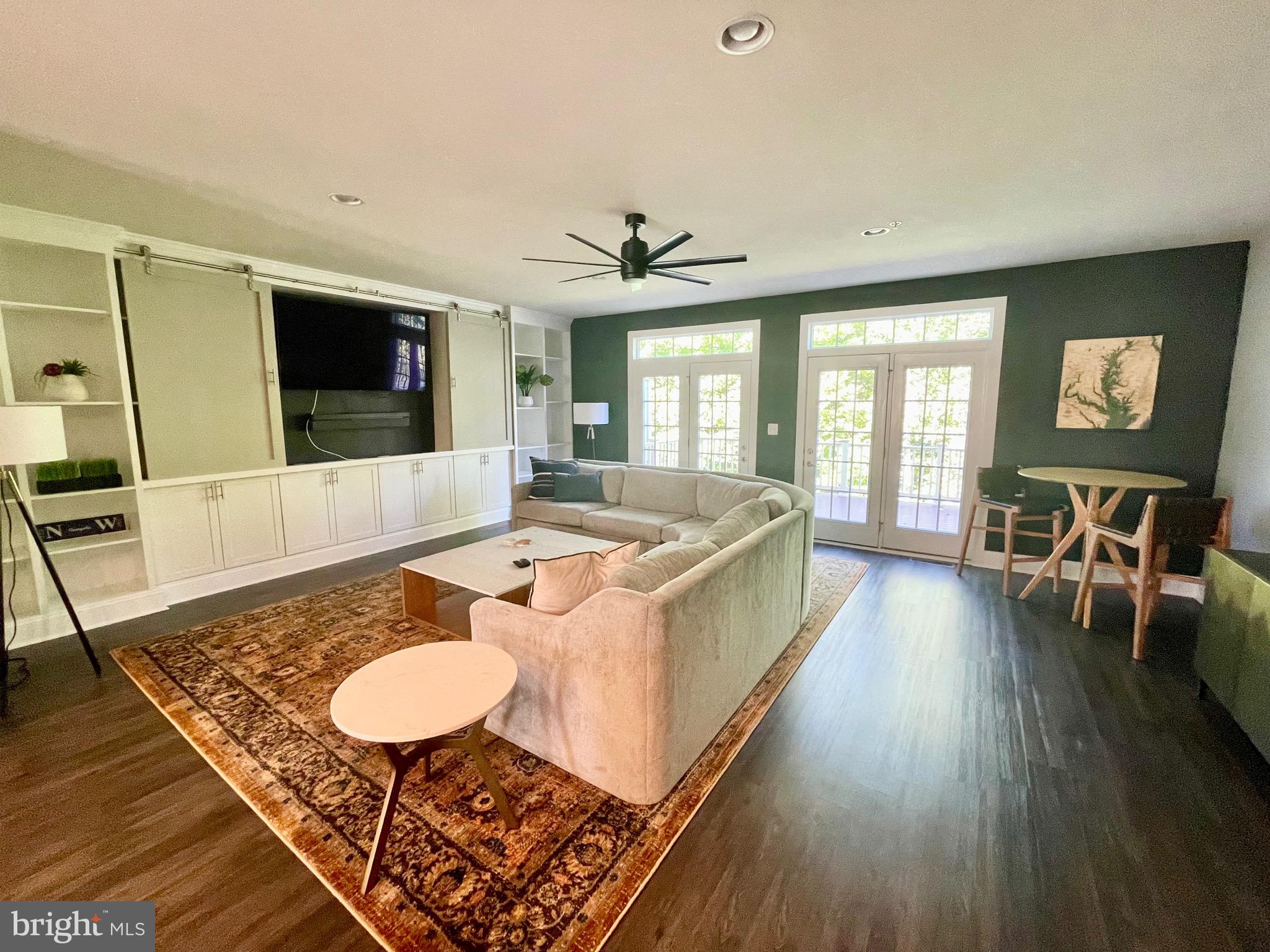 HAWTHORNES GRANT AT BRO - Residential Lease