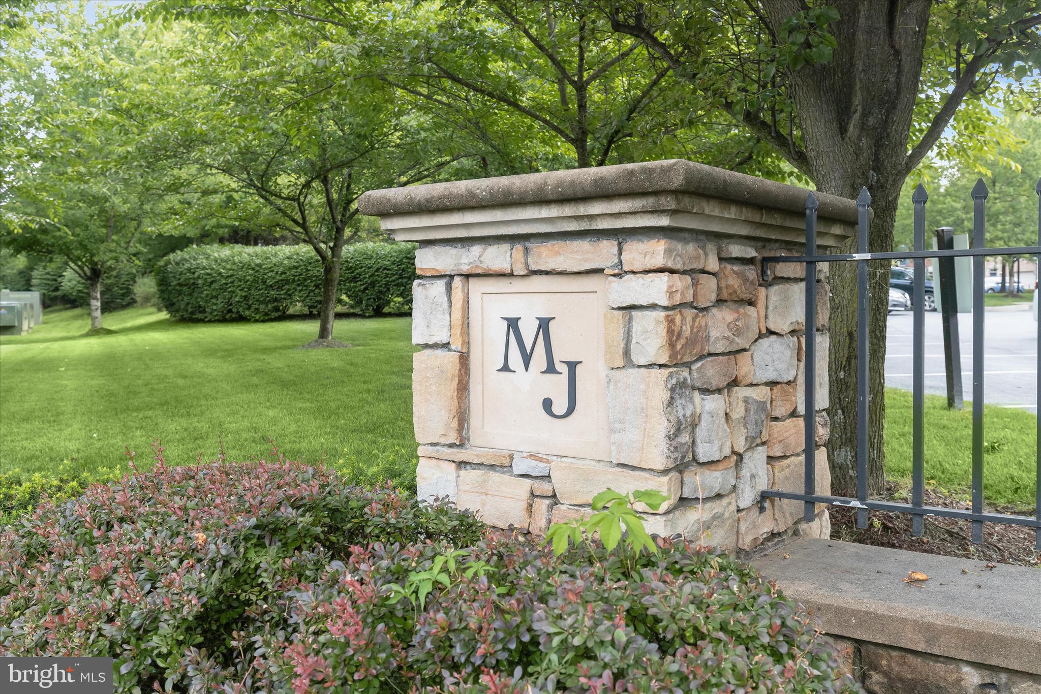 8876 MONTJOY PLACE