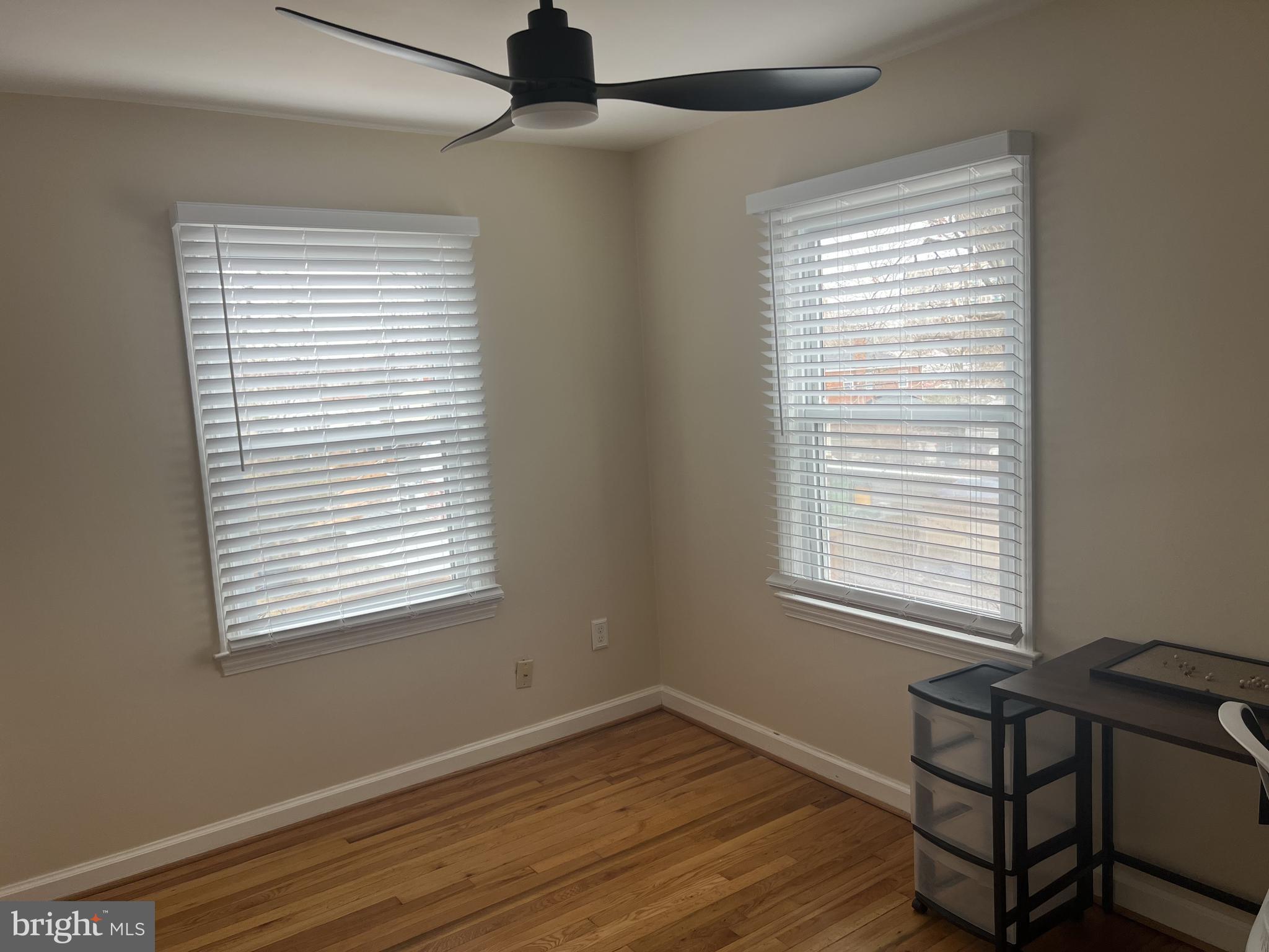 HUNTINGTON - Residential Lease