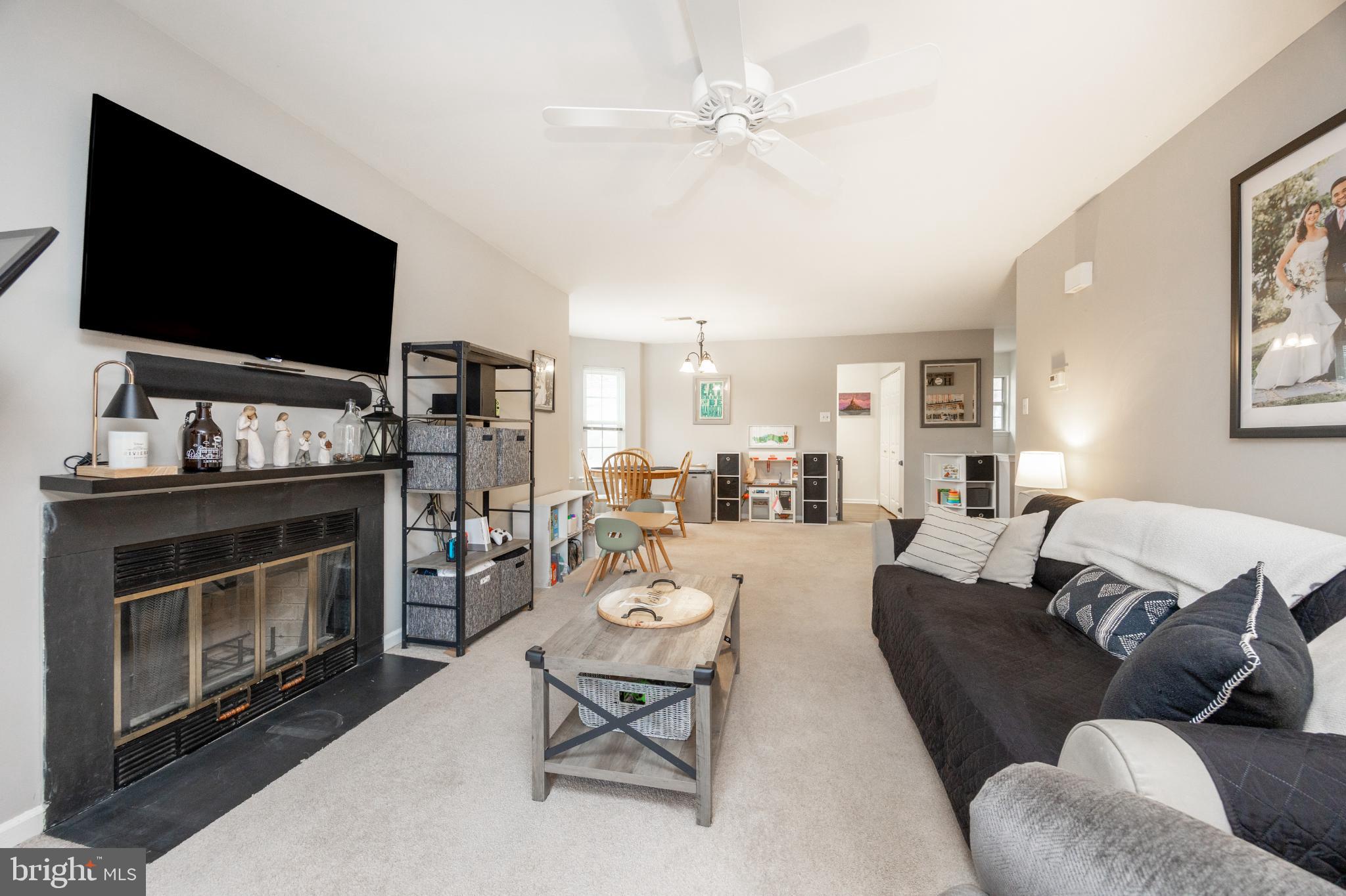 BRADFORD SQUARE - Residential