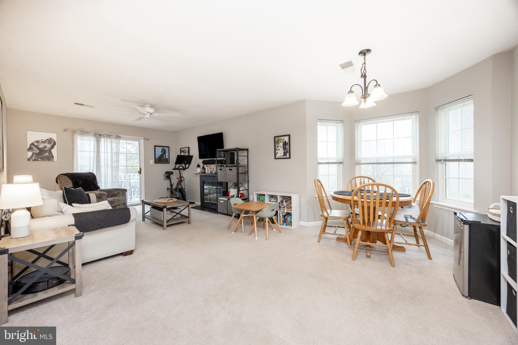 BRADFORD SQUARE - Residential