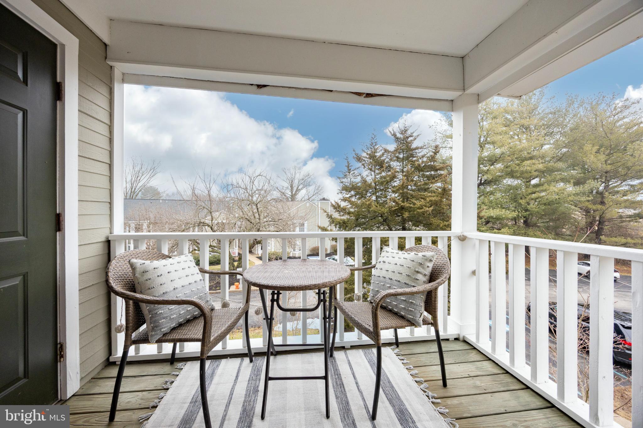 BRADFORD SQUARE - Residential