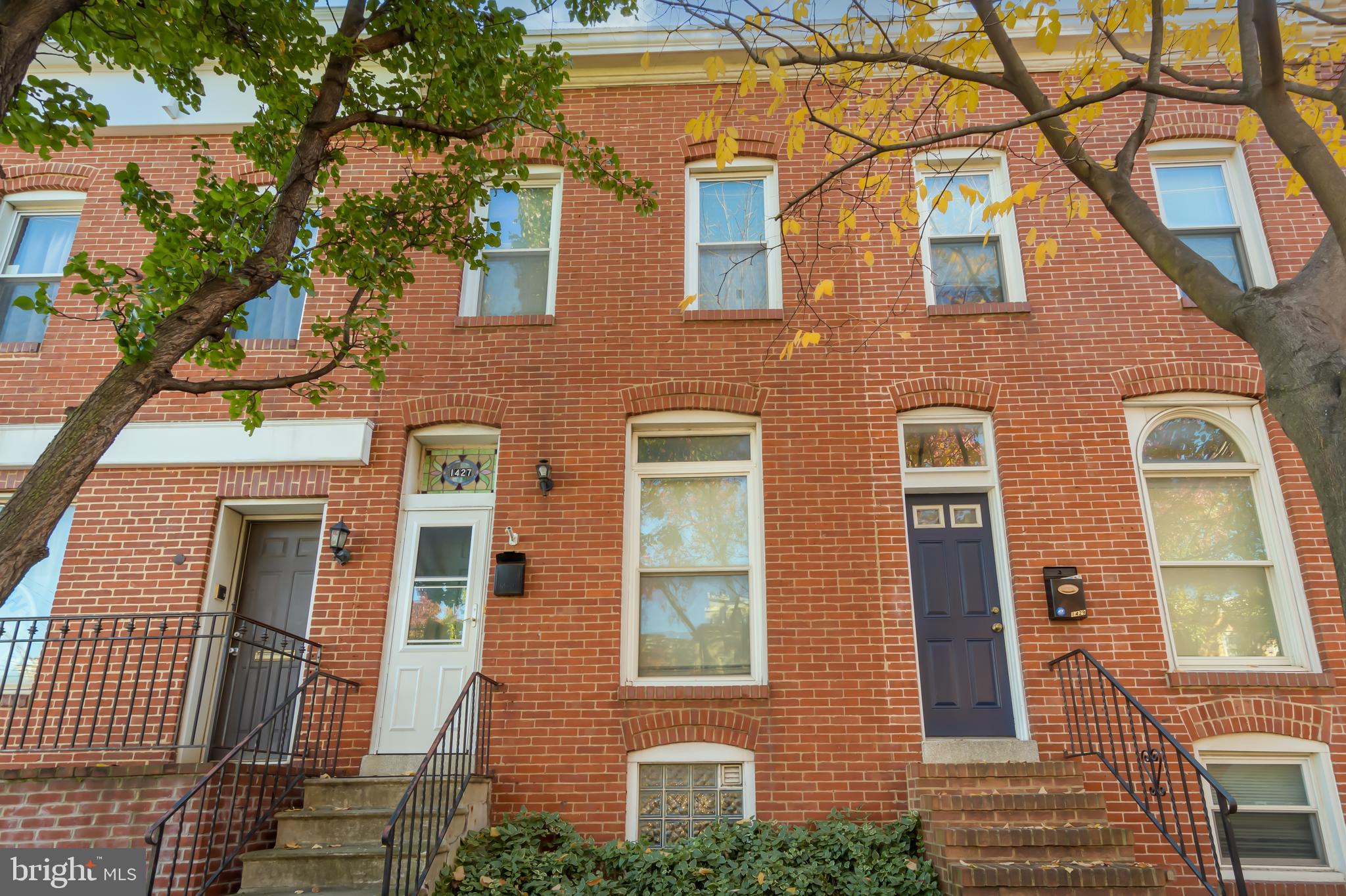 LOCUST POINT - Residential