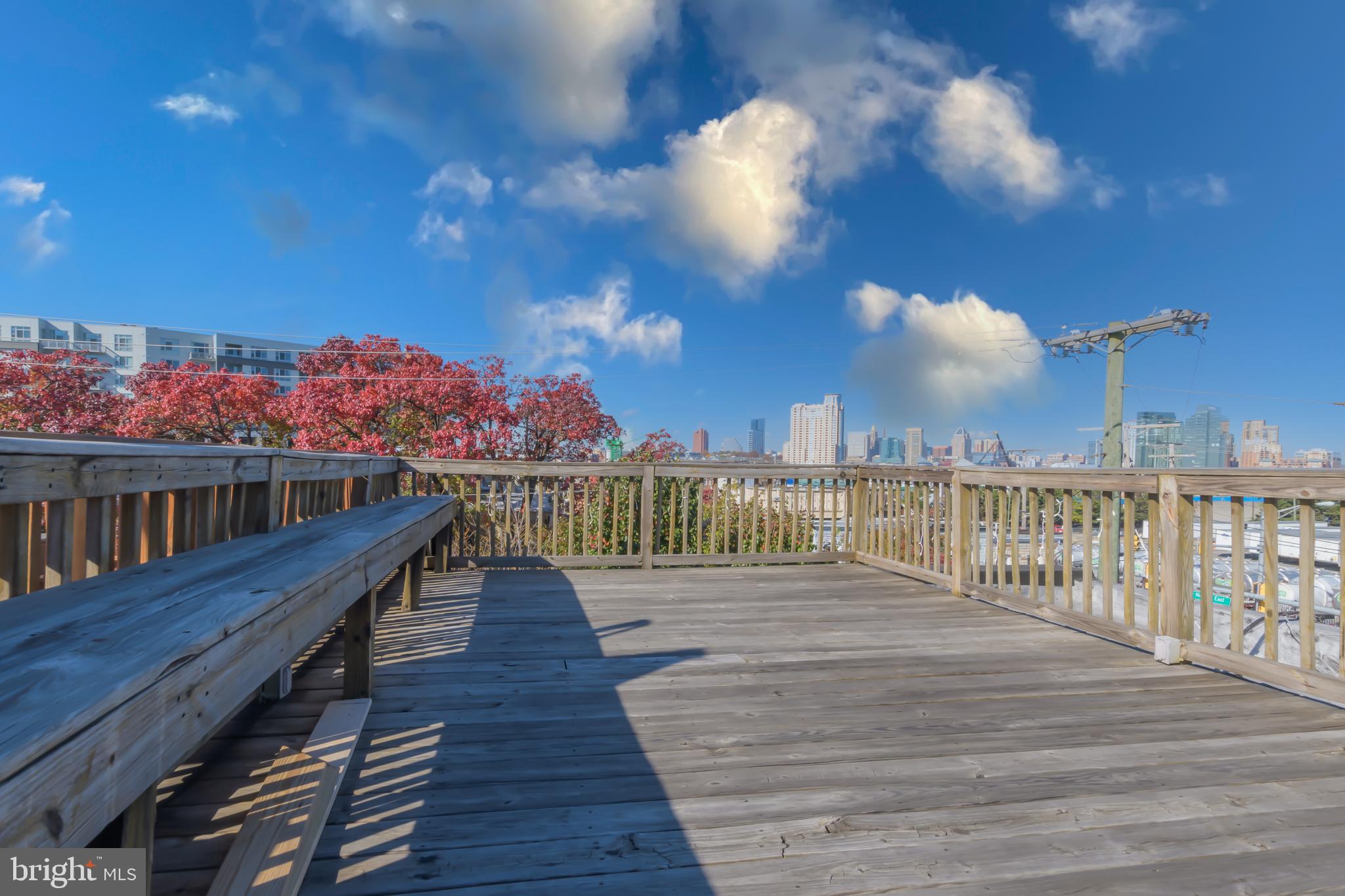 LOCUST POINT - Residential