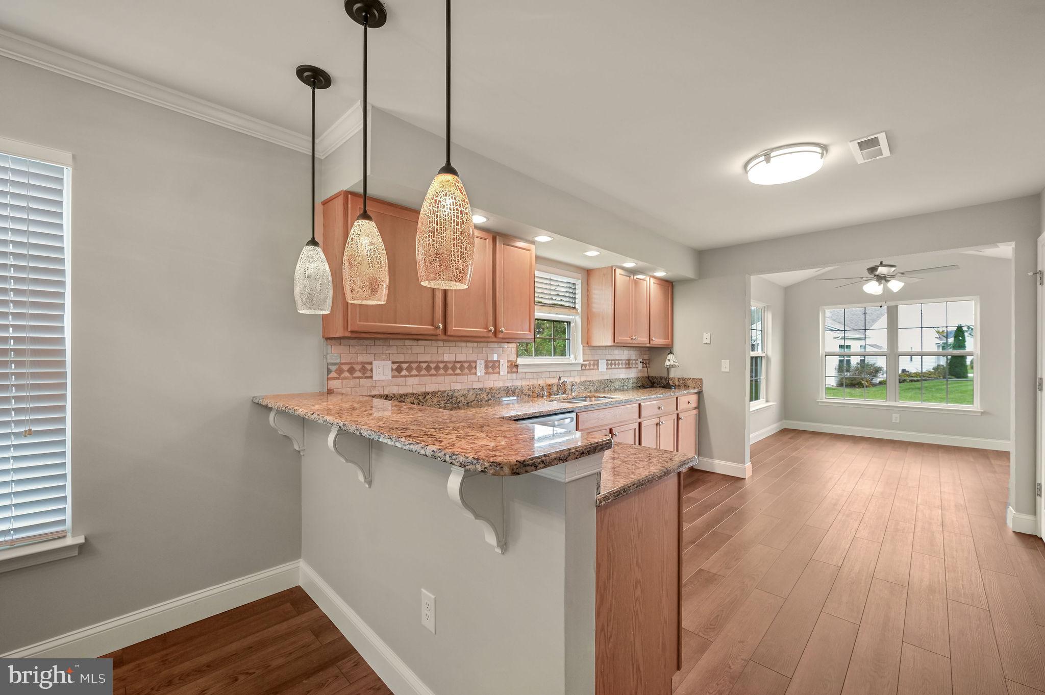 CHAMPIONS CLUB - Residential