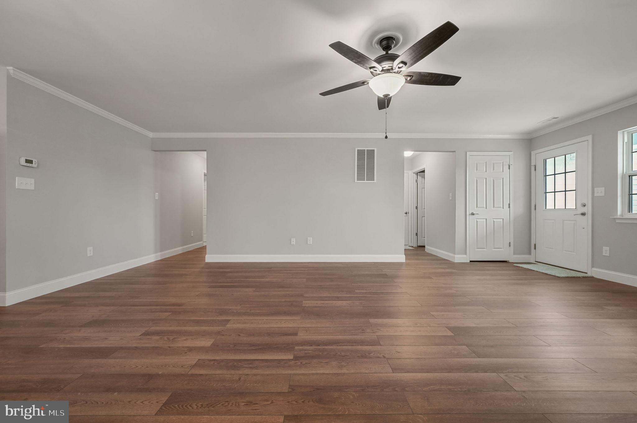 CHAMPIONS CLUB - Residential