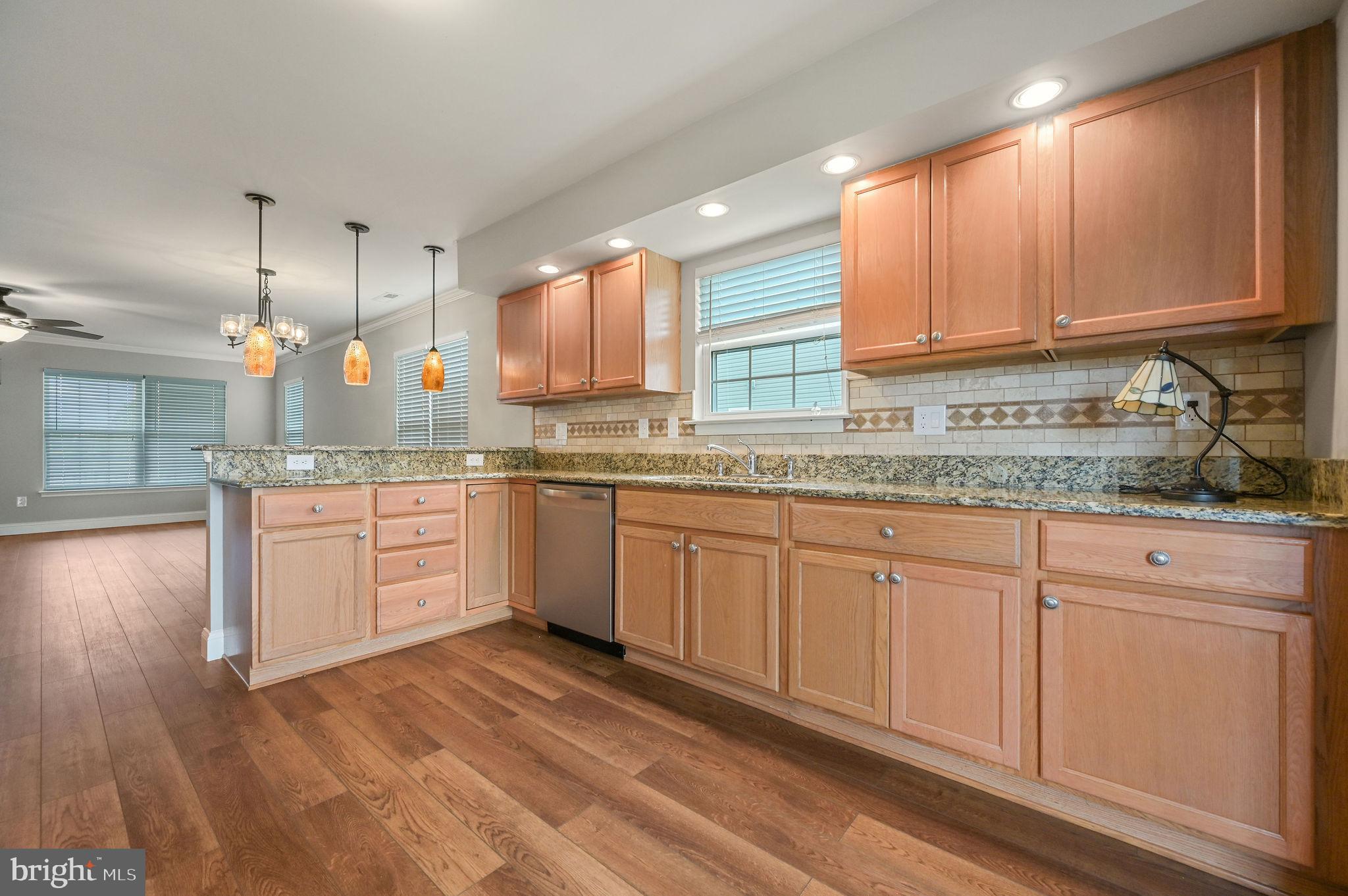 CHAMPIONS CLUB - Residential