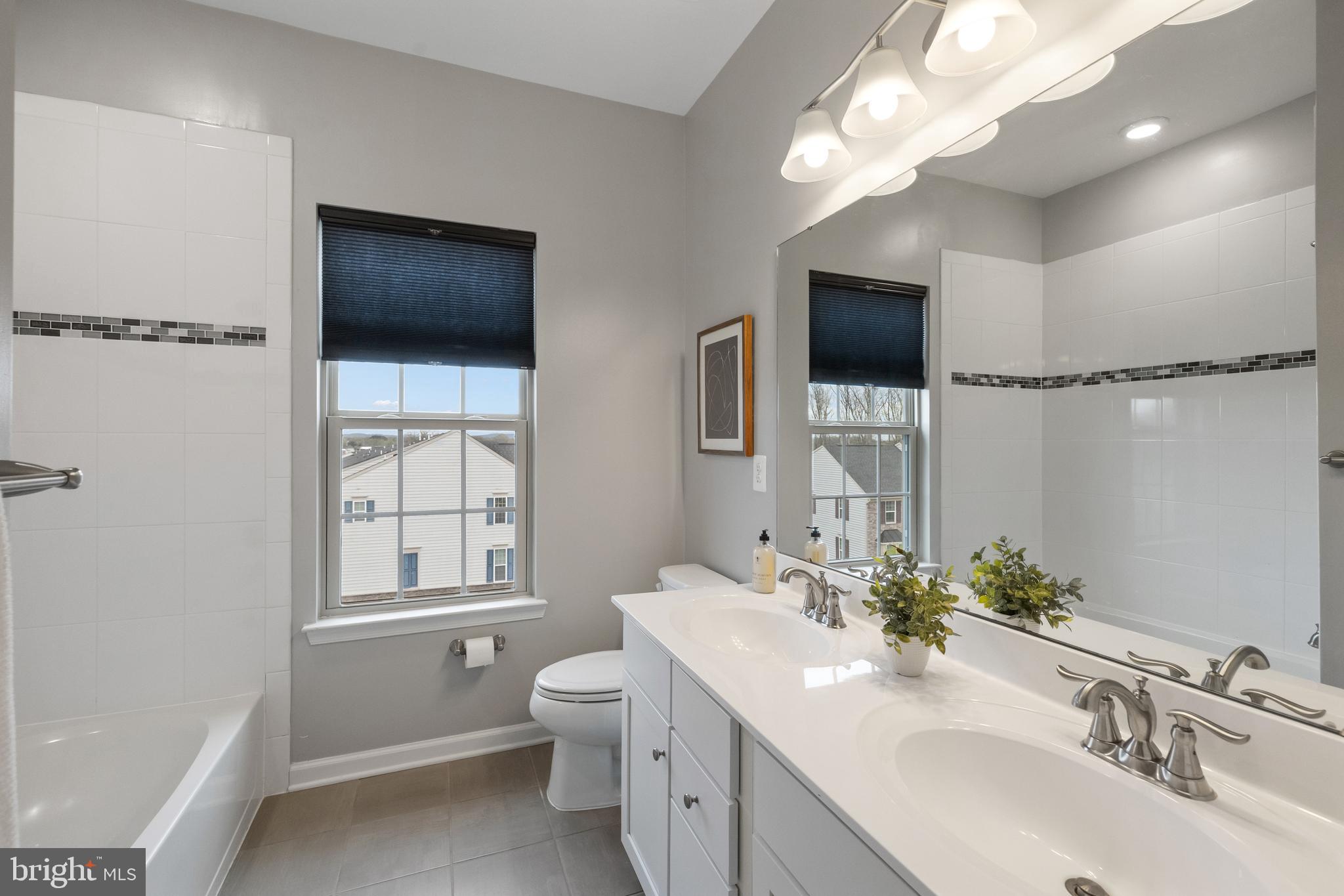 WENTWORTH GREEN - Residential