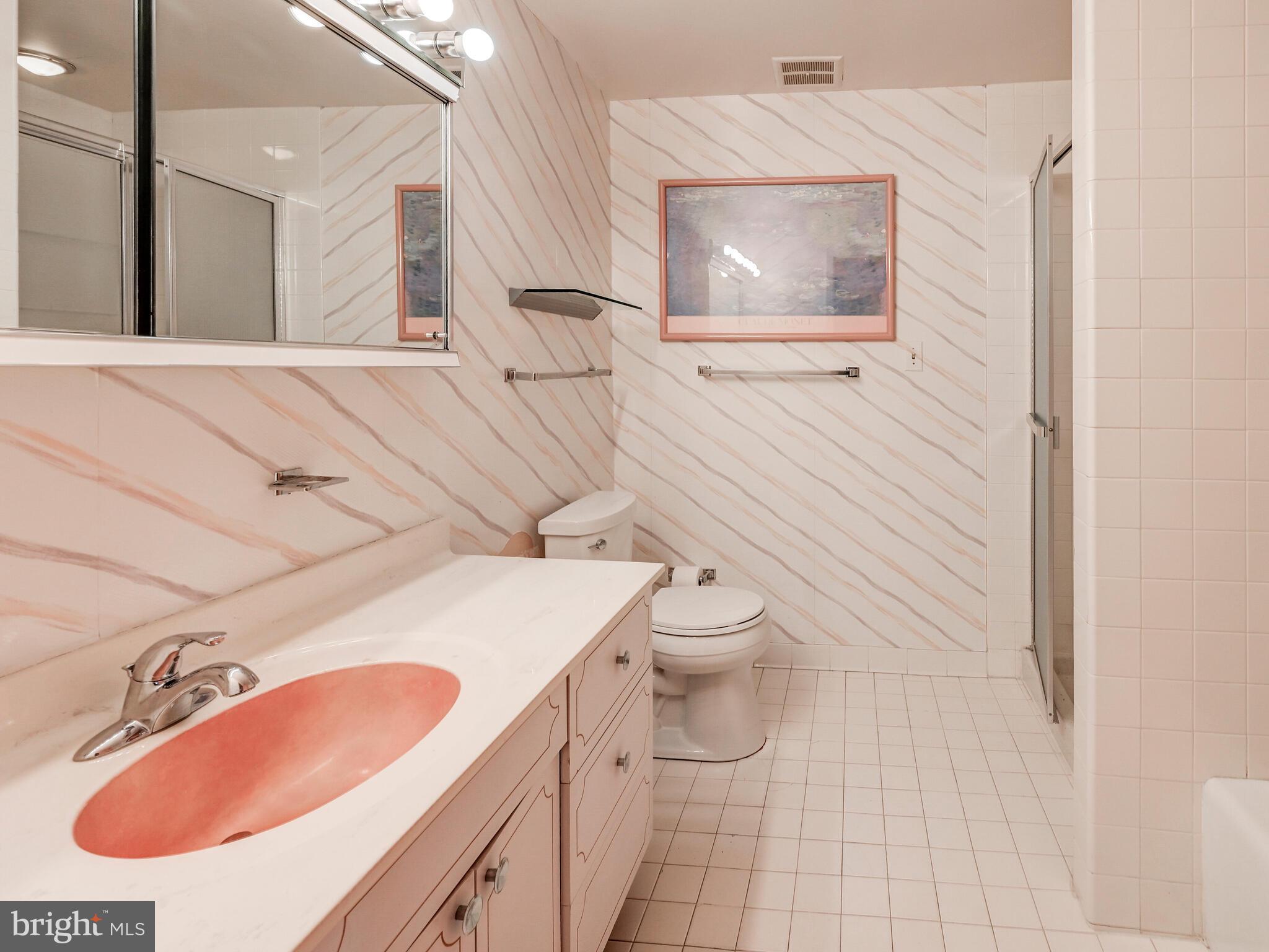 PIKESVILLE - Residential