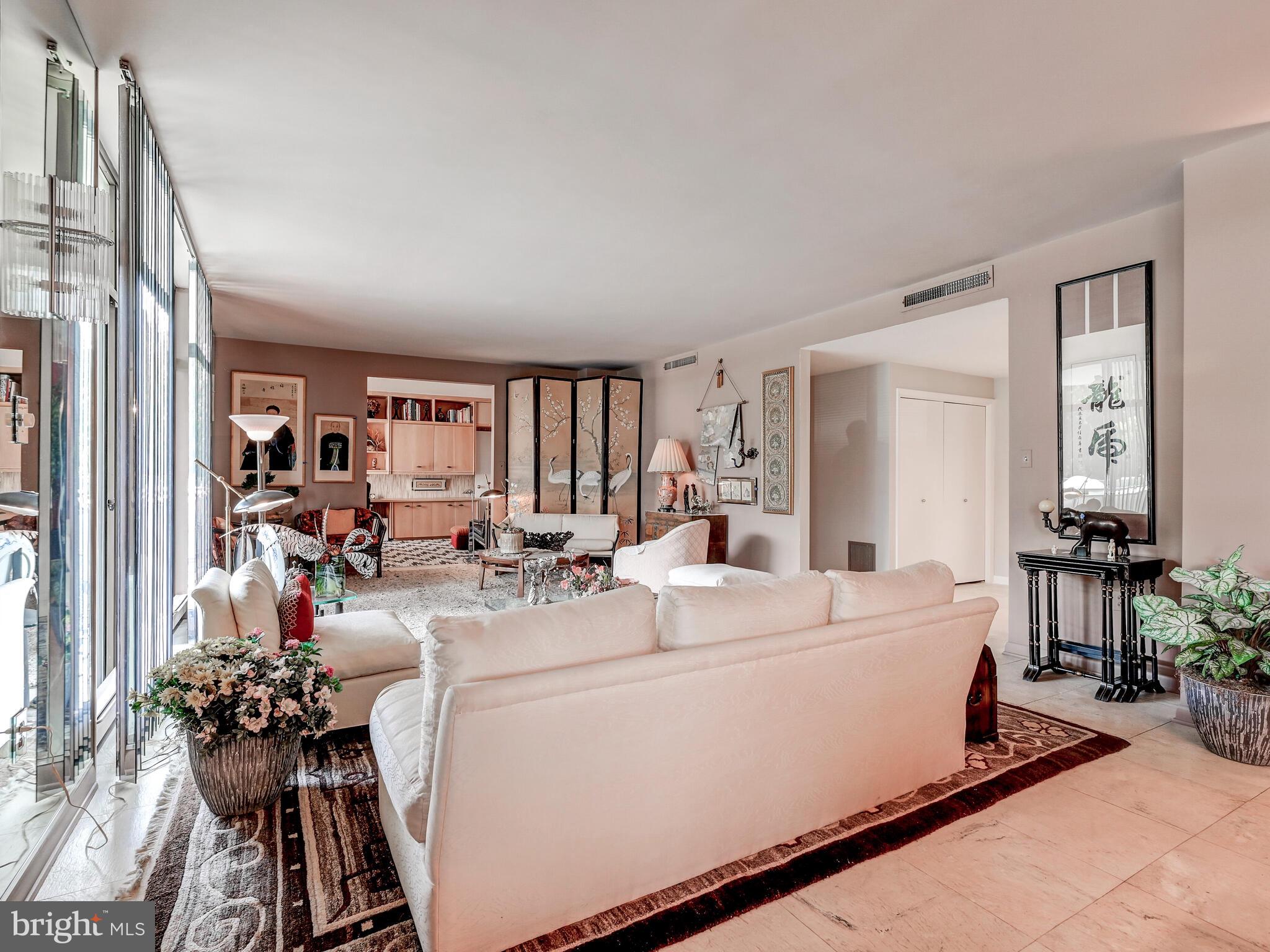 PIKESVILLE - Residential