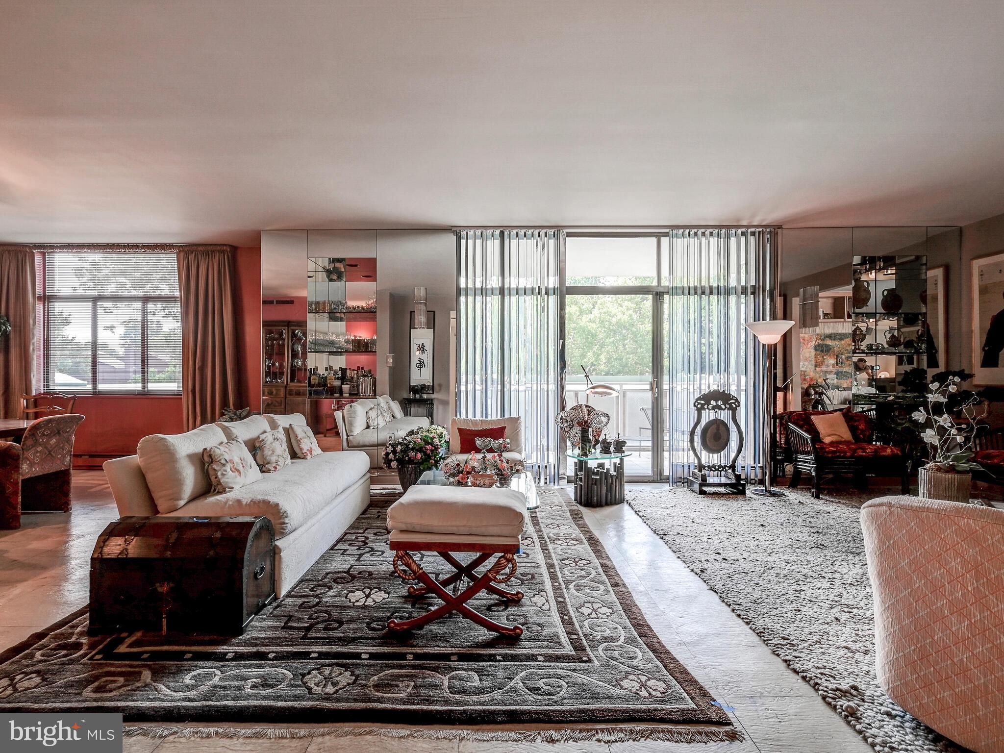 PIKESVILLE - Residential