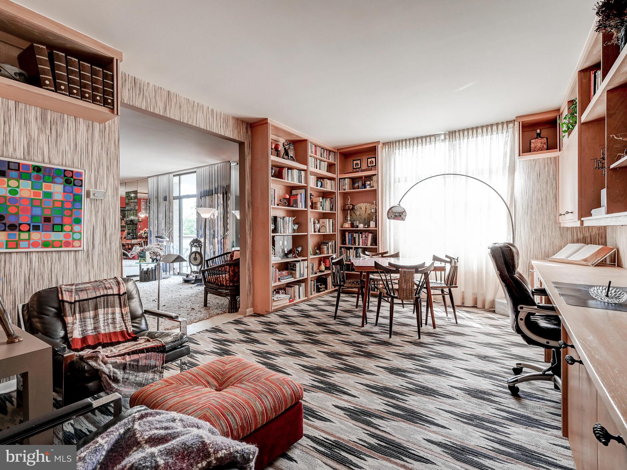 PIKESVILLE - Residential