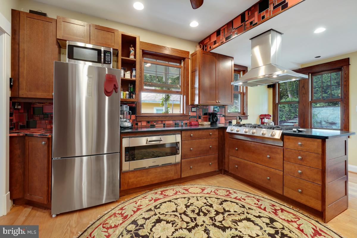 TAKOMA PARK - Residential