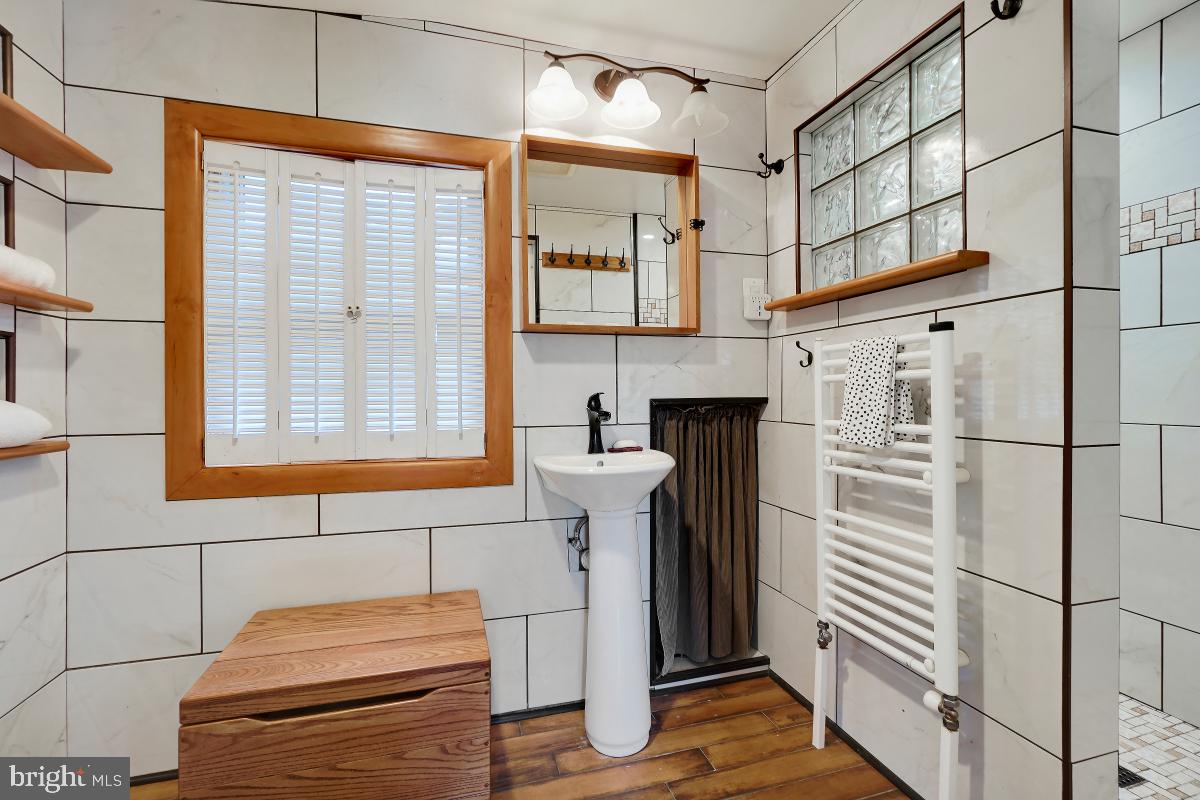 TAKOMA PARK - Residential