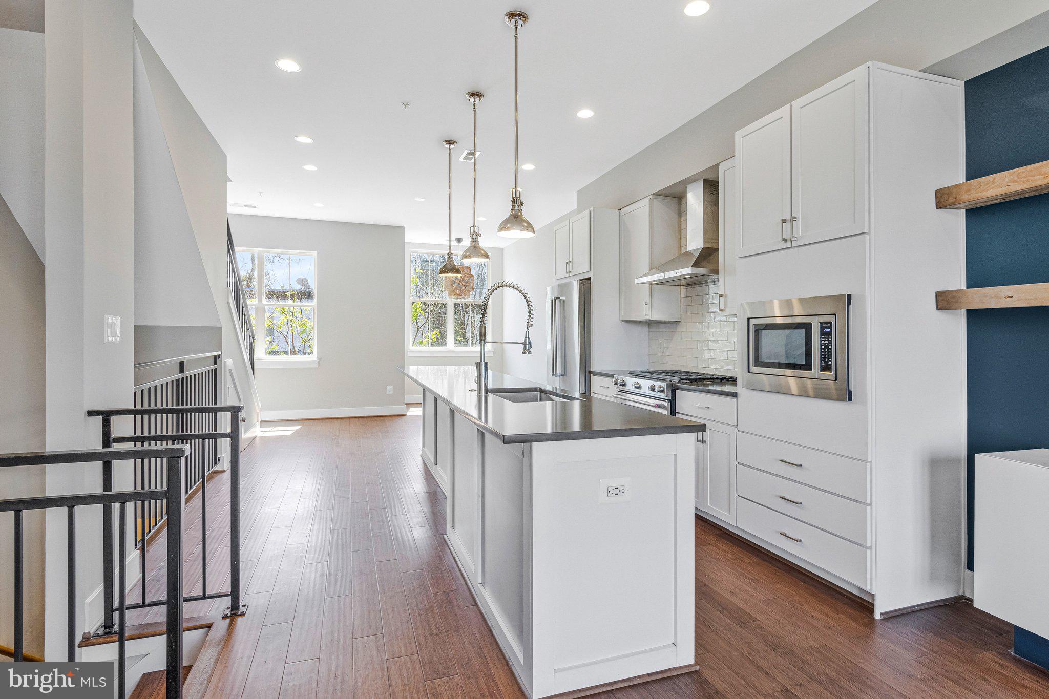 2800 SHERMAN AVENUE NW 1007B