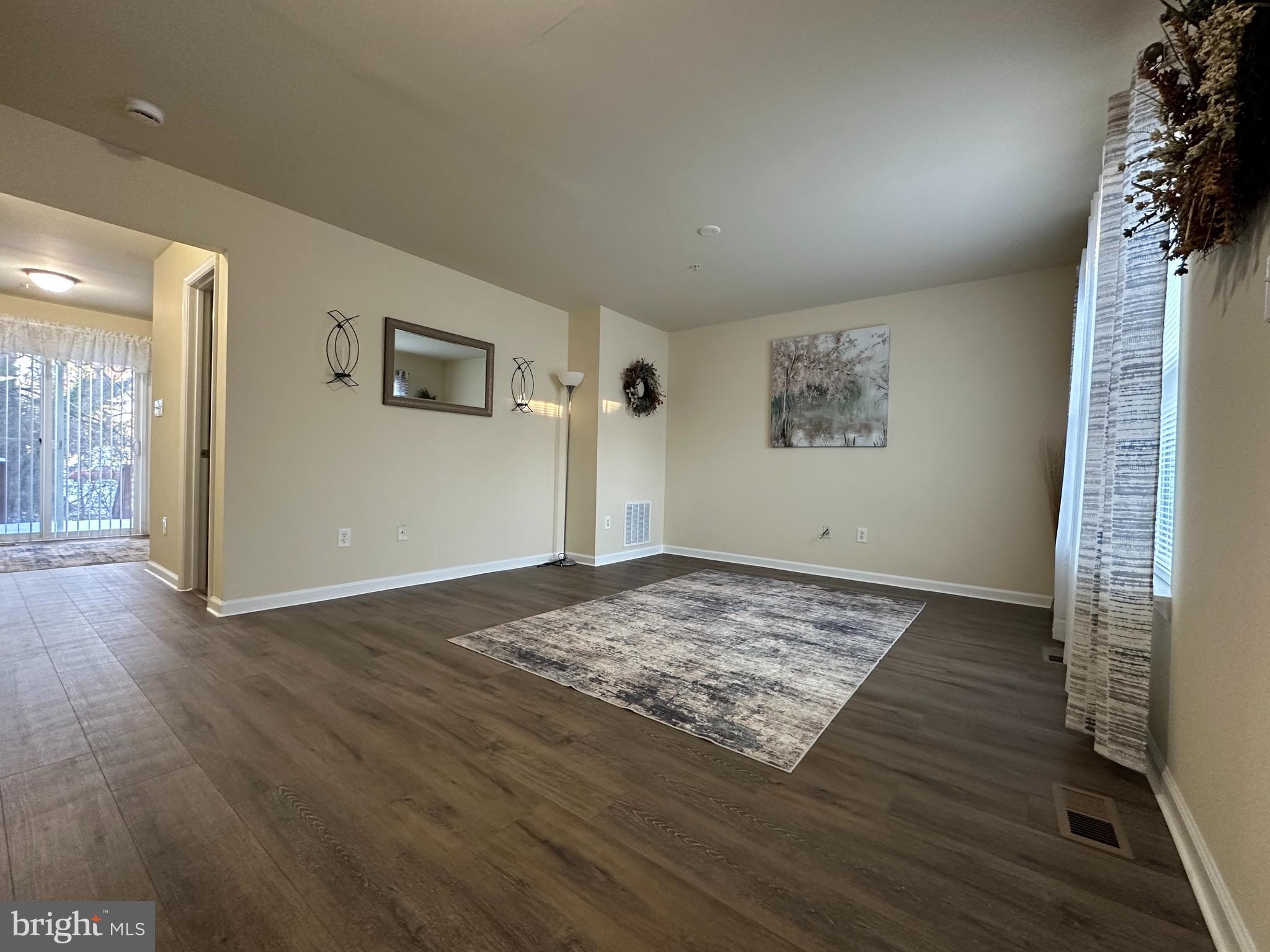 NORTH DEEN - Residential