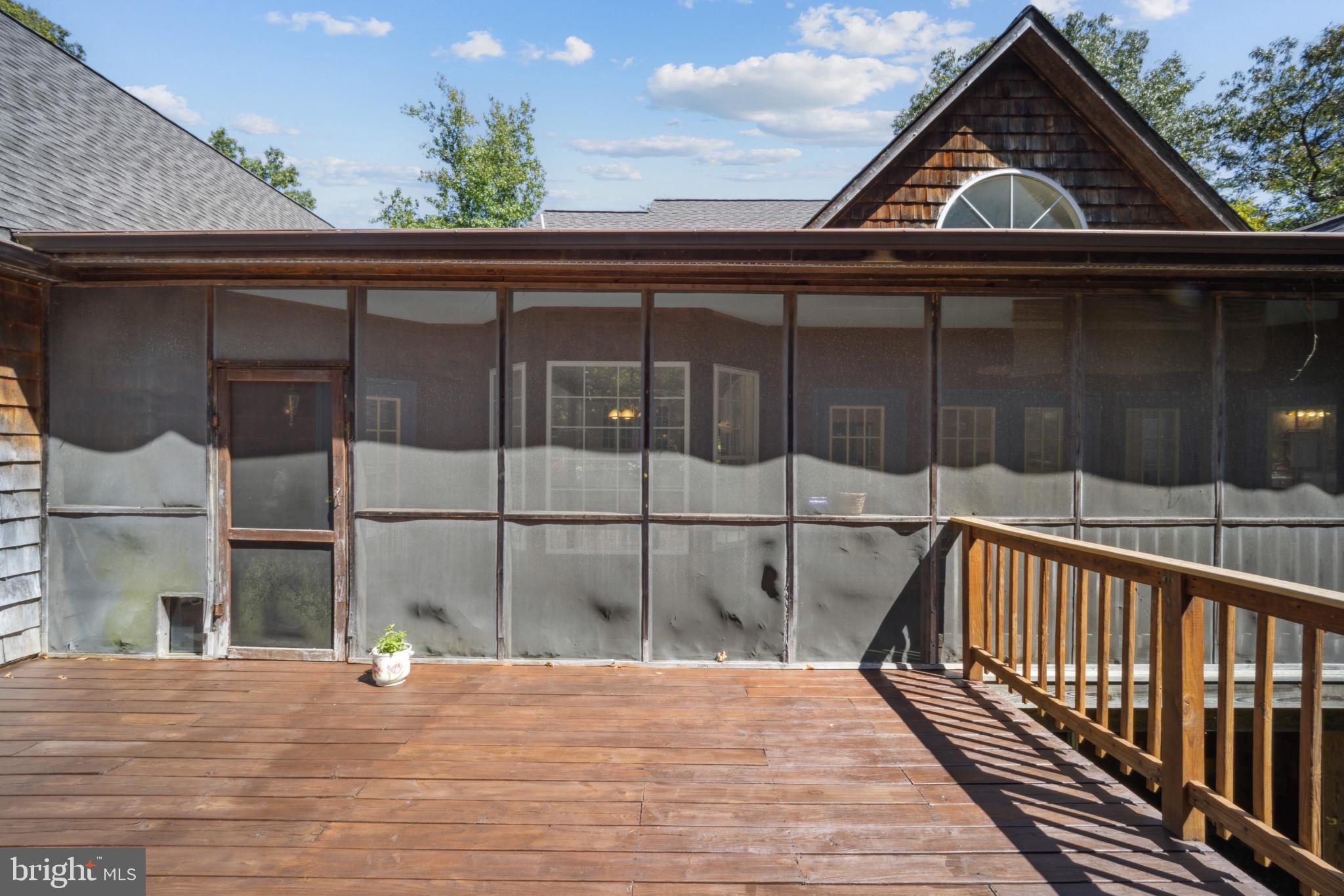 AUBURN ACREAGE - Residential