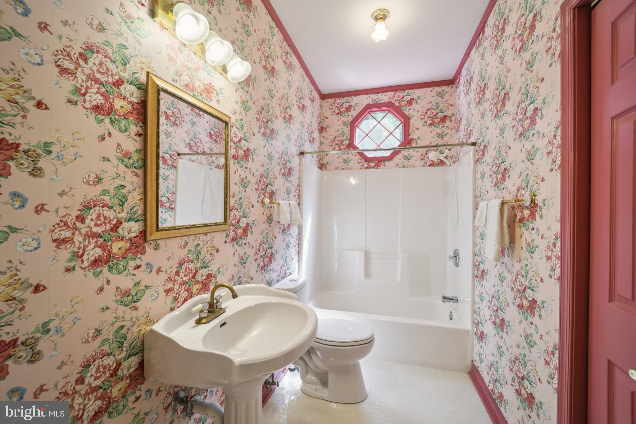 AUBURN ACREAGE - Residential