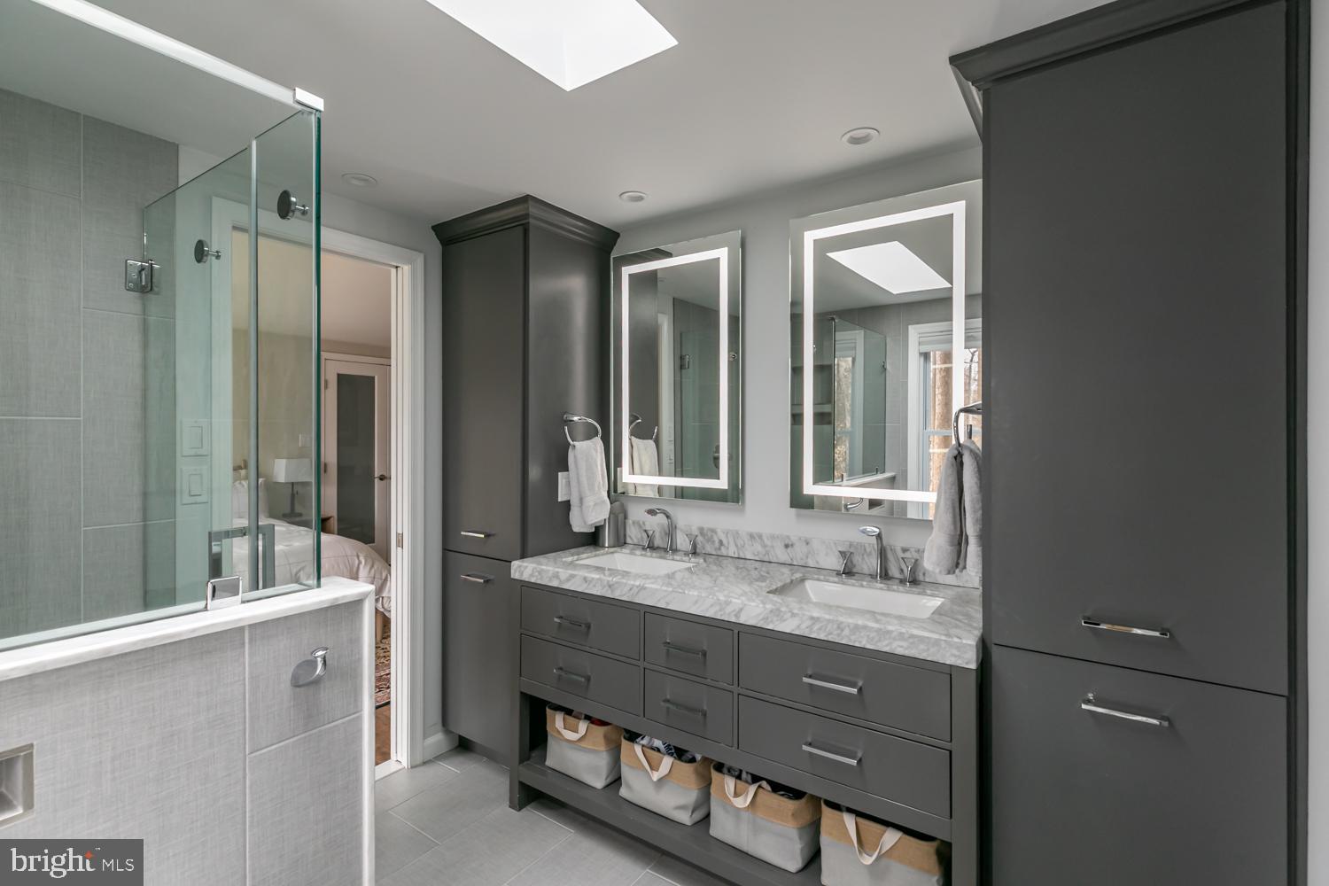 HILLBROOK FOREST - Residential