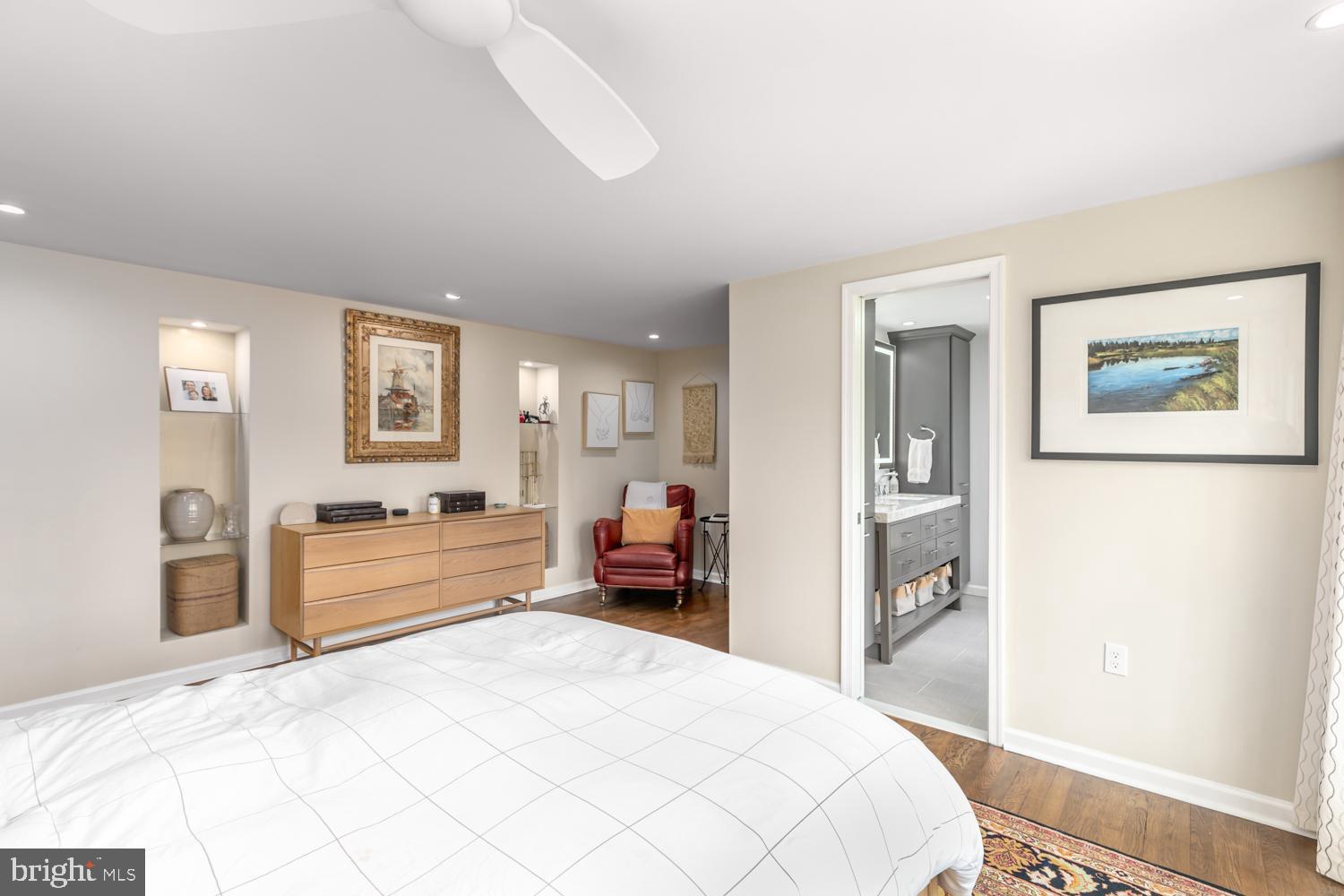 HILLBROOK FOREST - Residential