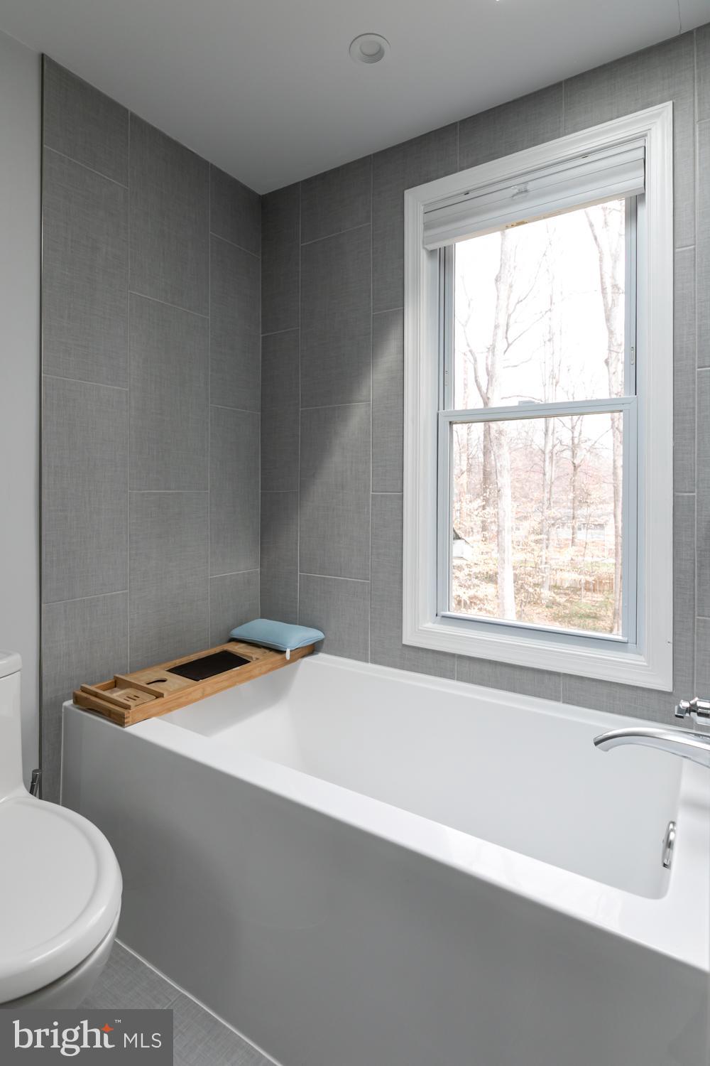 HILLBROOK FOREST - Residential