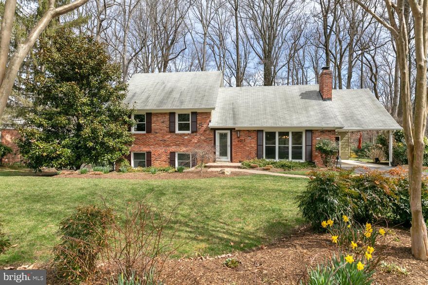 This beautifully updated home combines style, comfort, and convenience, all nestled on a private, wooded lot that feels like a serene escape. The heart of the home features a bright, open-concept layout where the kitchen flows seamlessly into the family and dining rooms—perfect for entertaining or everyday living. The kitchen boasts white cabinetry, granite countertops, modern lighting, and picturesque views of the tranquil backyard.
The owner's suite is a true retreat, occupying the top floor of the home and offering breathtaking views of the surrounding trees—like waking up in a luxurious treehouse. The spa-inspired en-suite bath features double vanities, a soaking tub, a standalone shower, and a custom walk-in closet that ties it all together.
Three generously sized secondary bedrooms provide flexible options for family, guests, a home office, or creative spaces. The lower level offers a fantastic flex area ideal for movie nights, game days, or cozy gatherings, complete with space for a full seating arrangement and additional table setup.
A walk-up attic adds incredible storage or the potential for a future bonus room. Step outside to enjoy the gorgeous backyard patio—an ideal spot for entertaining, relaxing, or simply taking in the natural beauty of the wooded lot.
Charge your EV at home with 220V Outlet in the carport. Other notable updates include Stone Patio (2020), HVAC System (2020), Recessed Lighting (2020), Water Heater (2022), Exterior Paint (2024)
All this just minutes from 495, 395, and Metro access—making commuting and getting around the DMV a breeze. Don’t miss this unique opportunity to own a home that blends peaceful privacy with unbeatable location!