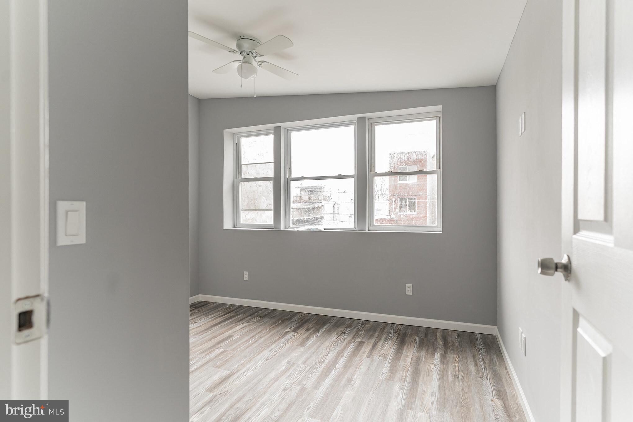 NORRIS SQUARE - Residential Income