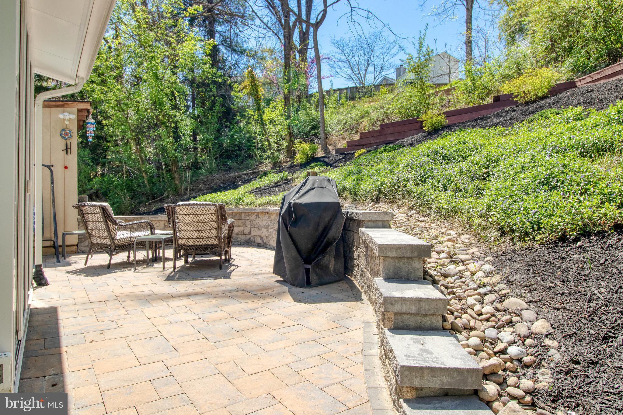 BENT TREE - Residential