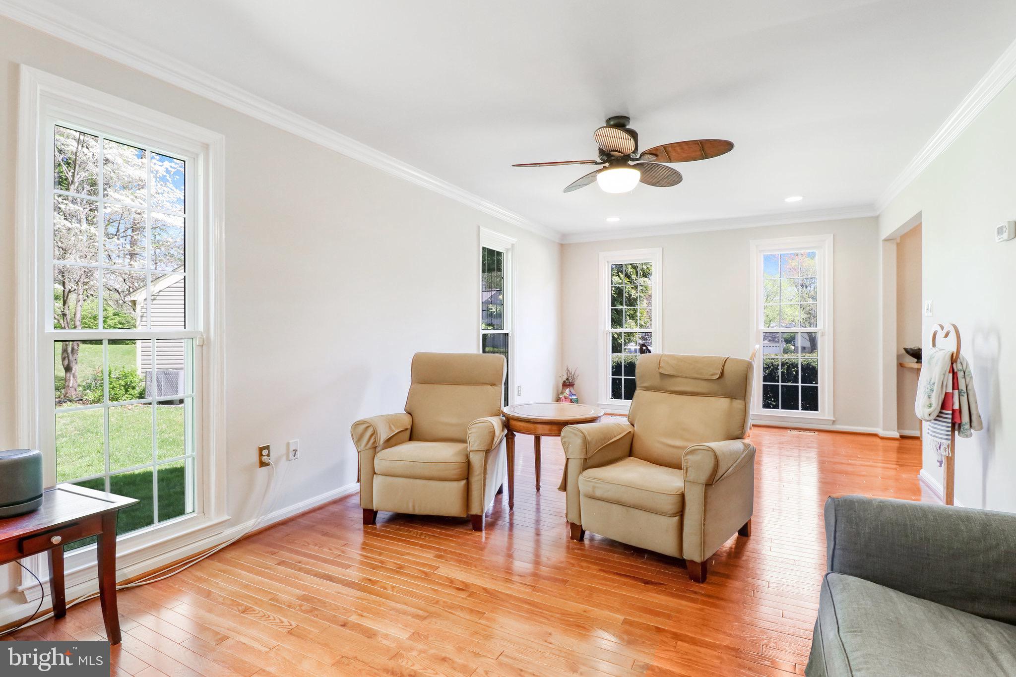 BENT TREE - Residential