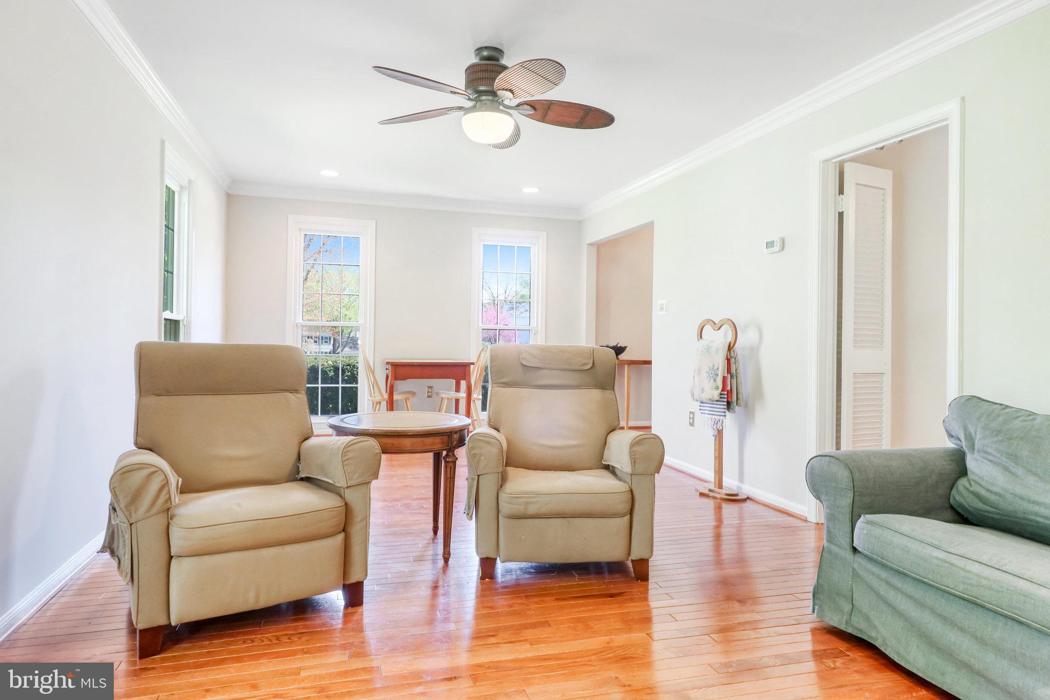 BENT TREE - Residential